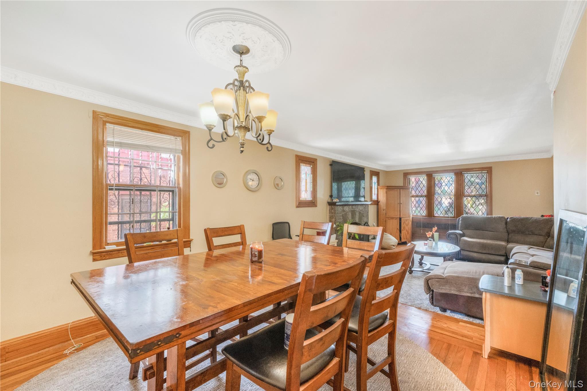 Single Family Alderton  Queens, NY 11374, MLS-909178-6