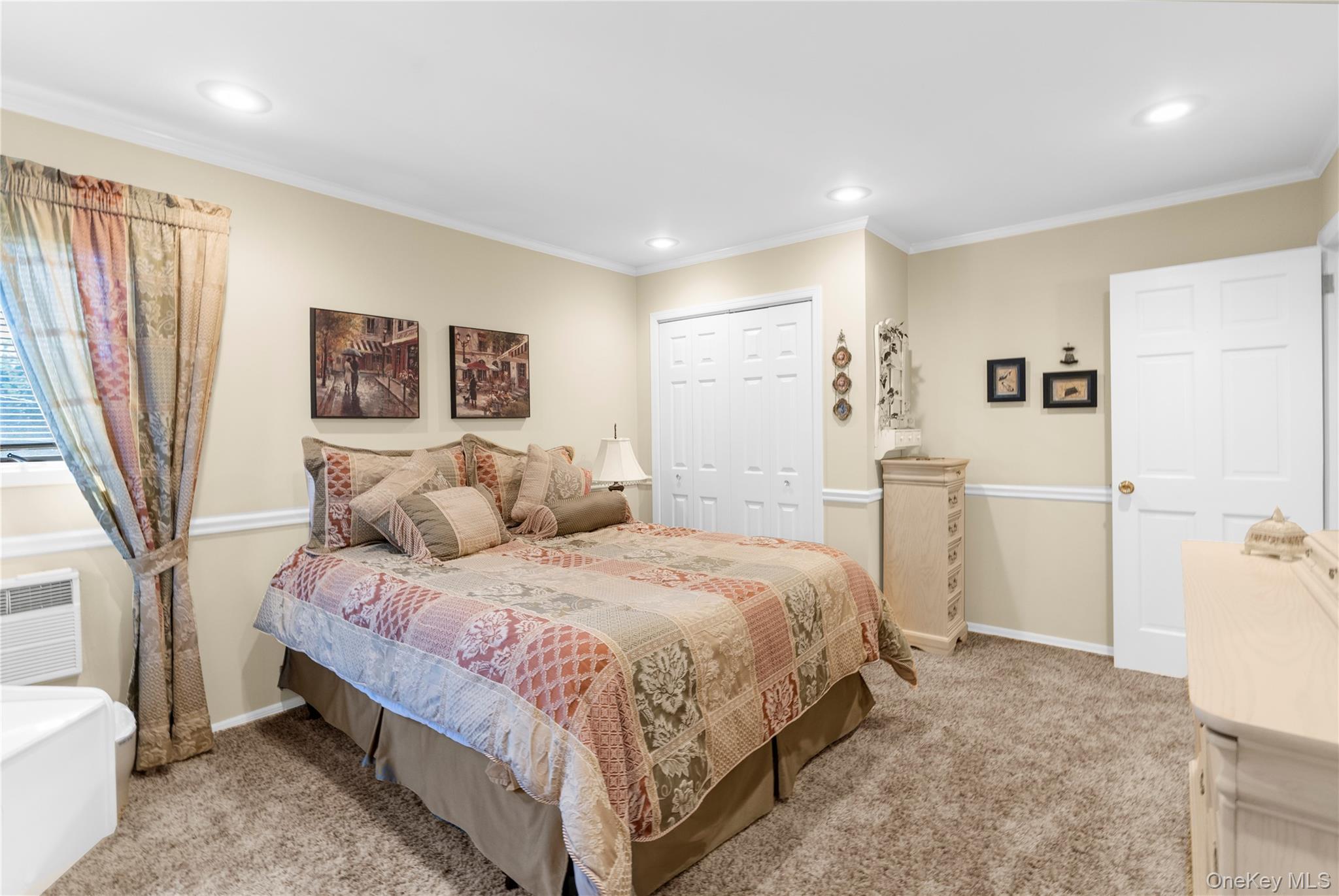 Single Family Jane  Nassau County, NY 11804, MLS-909193-15