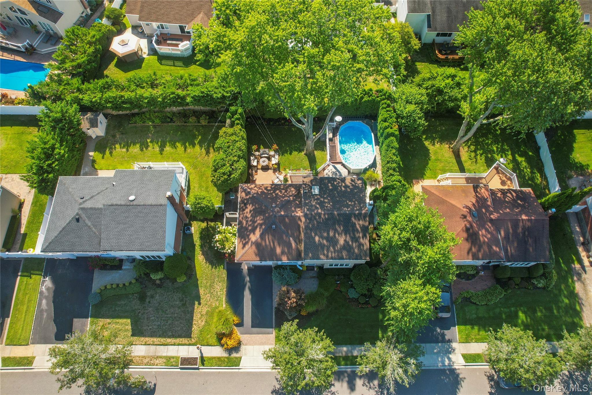 Single Family Jane  Nassau County, NY 11804, MLS-909193-28