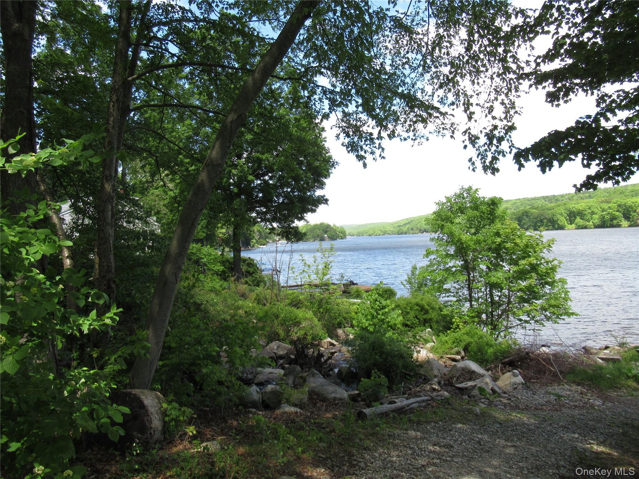 Single Family Lakeview  Dutchess County, NY 12531, MLS-909198-32