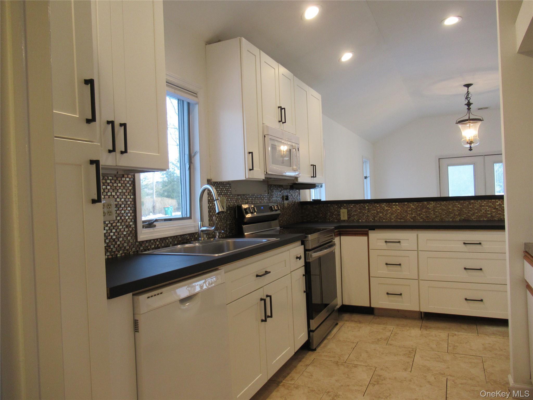 Single Family Lakeview  Dutchess County, NY 12531, MLS-909198-8