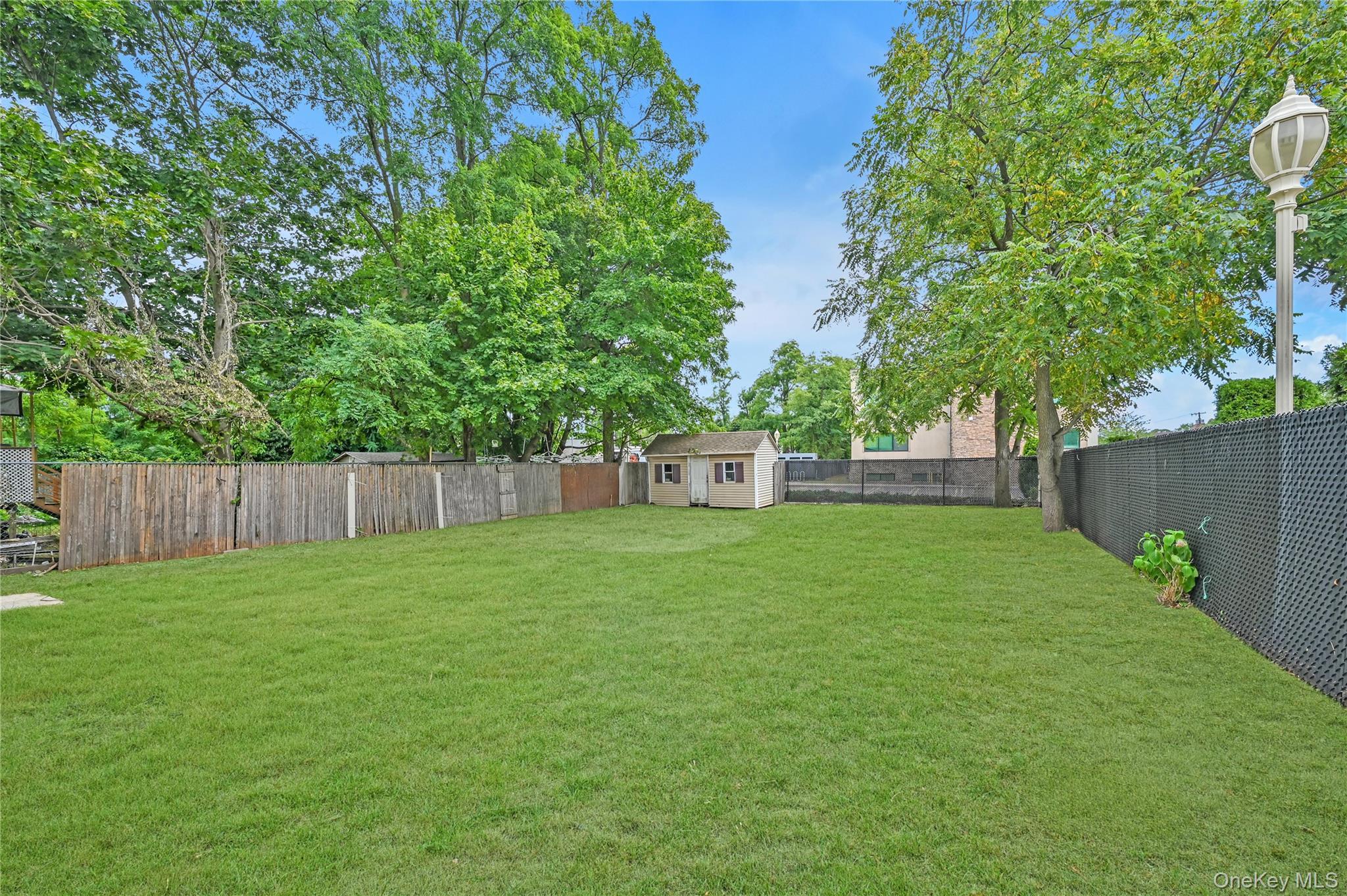 Single Family Roosevelt Nassau County, NY 11575, MLS-909208-21