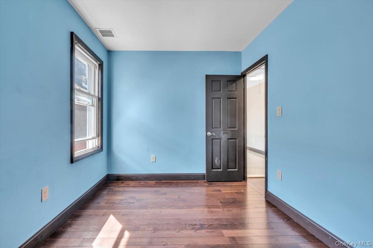 Single Family 115th Queens, NY 11419, MLS-909212-10