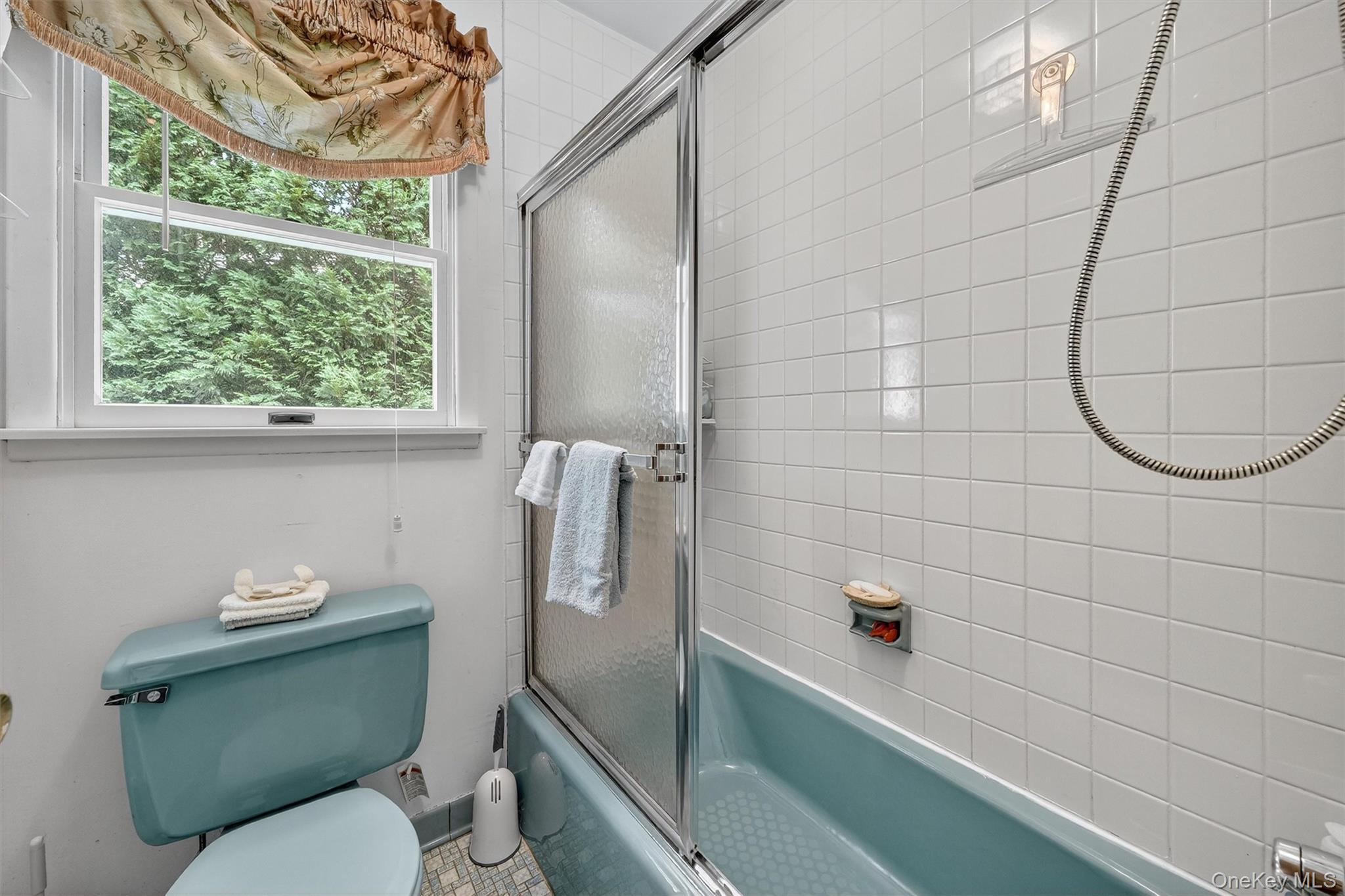 Single Family Spencer  Westchester County, NY 10801, MLS-909216-22