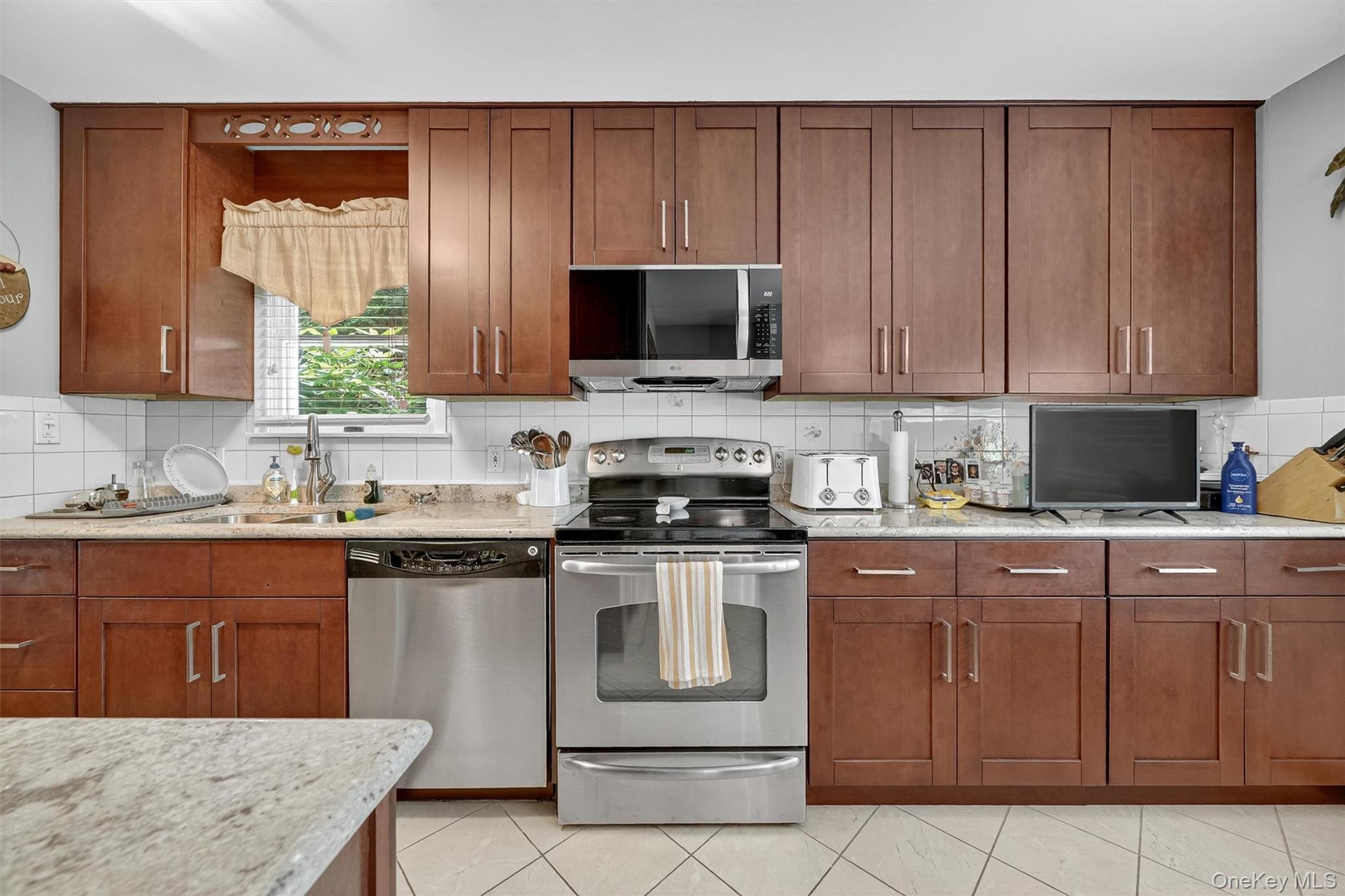 Single Family Spencer  Westchester County, NY 10801, MLS-909216-5