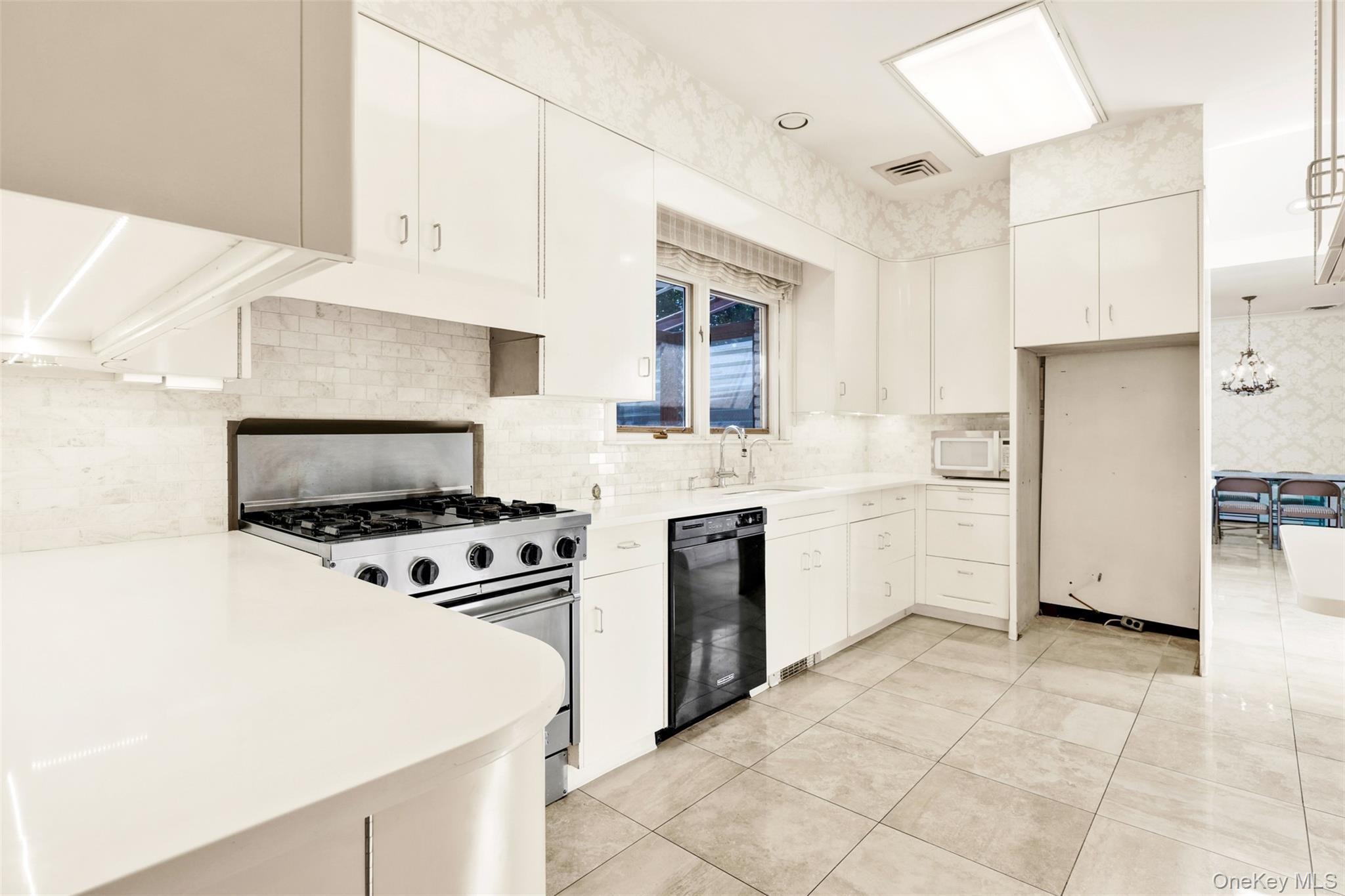 Single Family Grandview Rockland County, NY 10952, MLS-909218-20