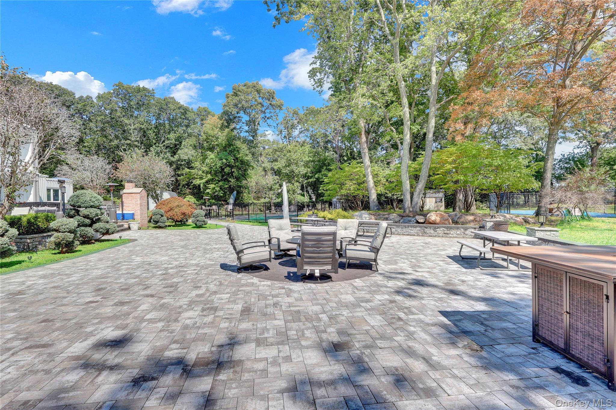 Single Family Cliff Suffolk County, NY 11777, MLS-909226-37