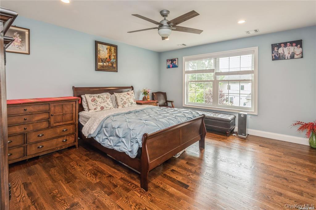 Single Family Meeting Nassau County, NY 11801, MLS-909235-25