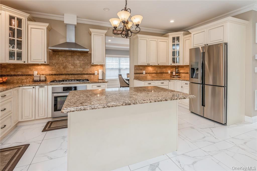 Single Family Meeting Nassau County, NY 11801, MLS-909235-6