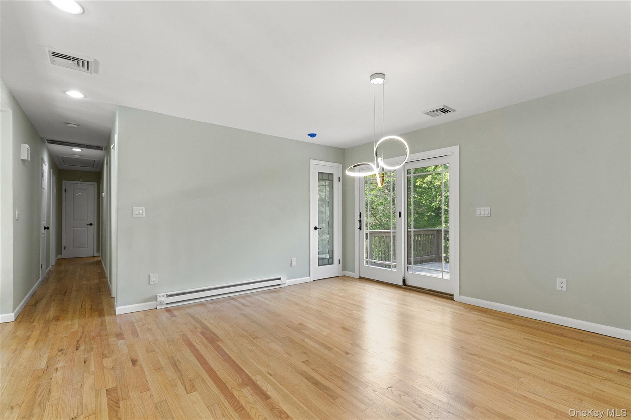 Single Family Sherwood Hill  Putnam County, NY 10509, MLS-909240-12