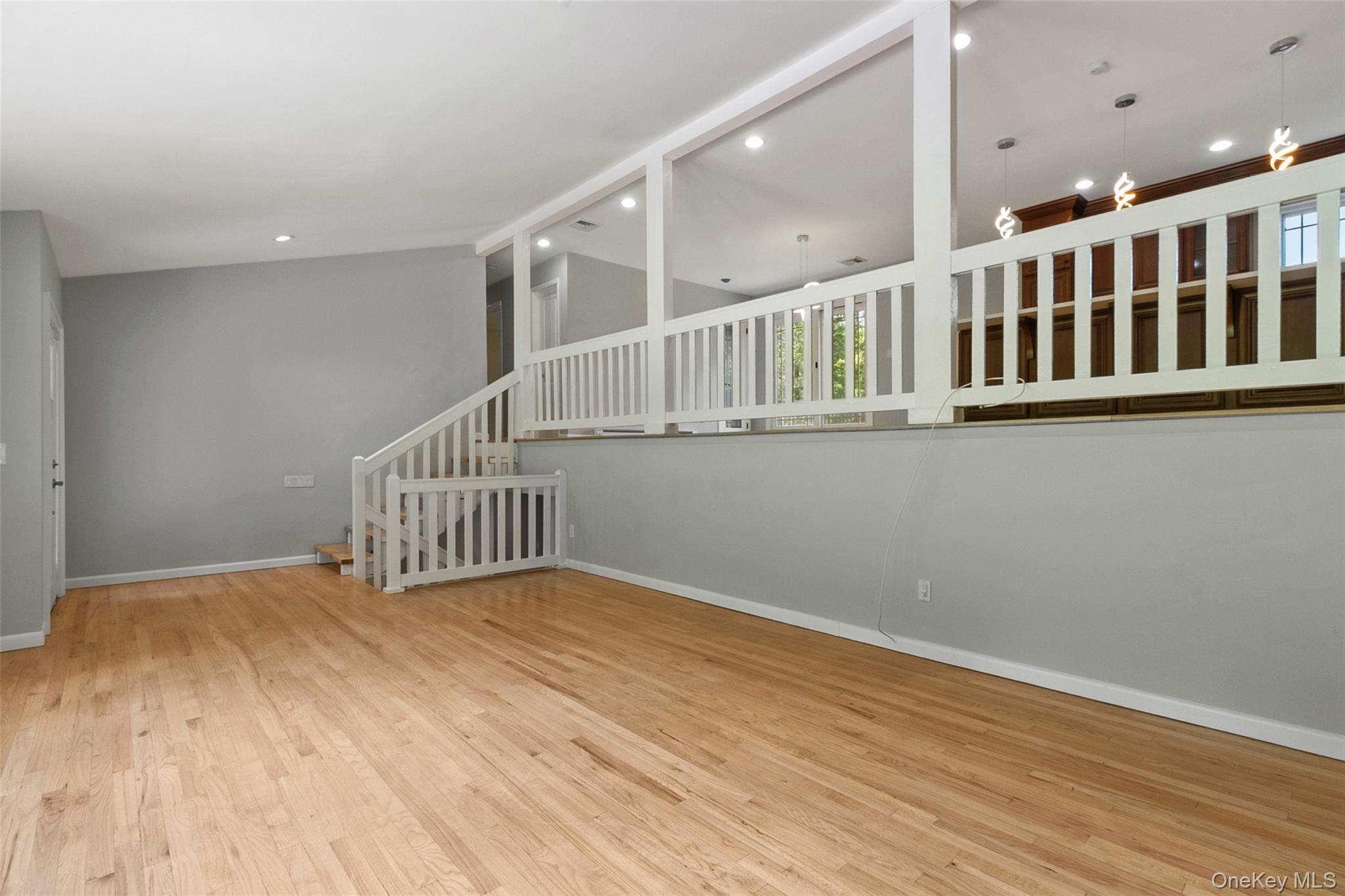 Single Family Sherwood Hill  Putnam County, NY 10509, MLS-909240-5