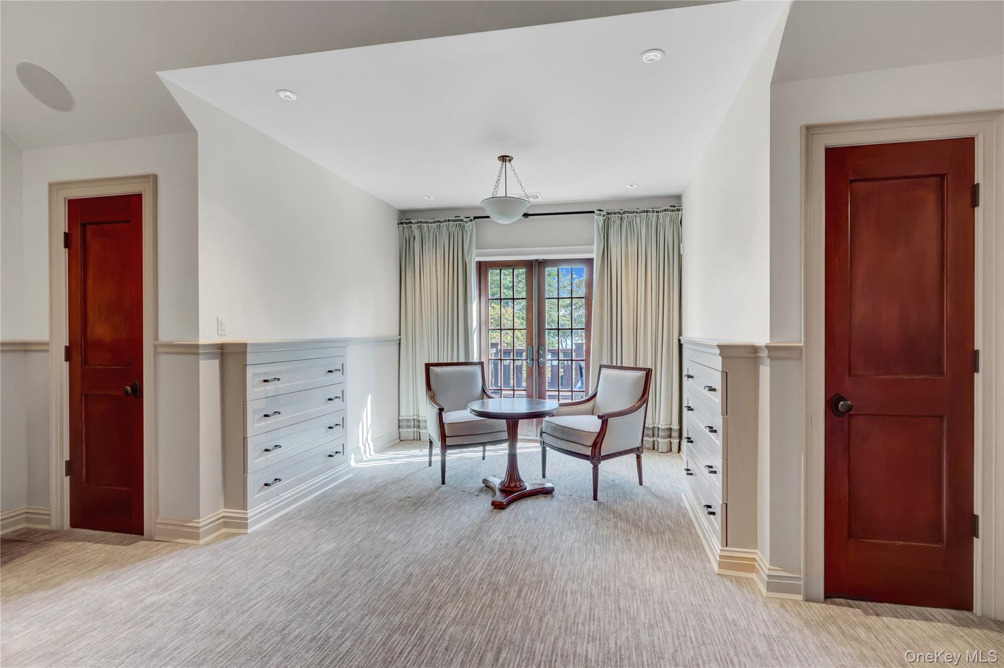 Single Family Dyke Suffolk County, NY 11733, MLS-909253-26