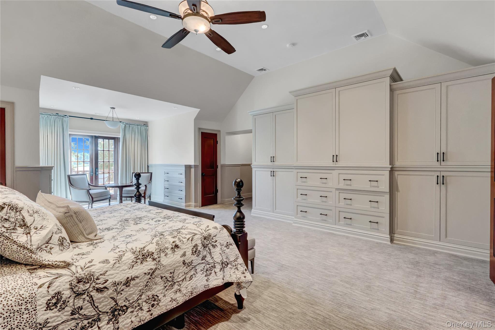 Single Family Dyke Suffolk County, NY 11733, MLS-909253-27