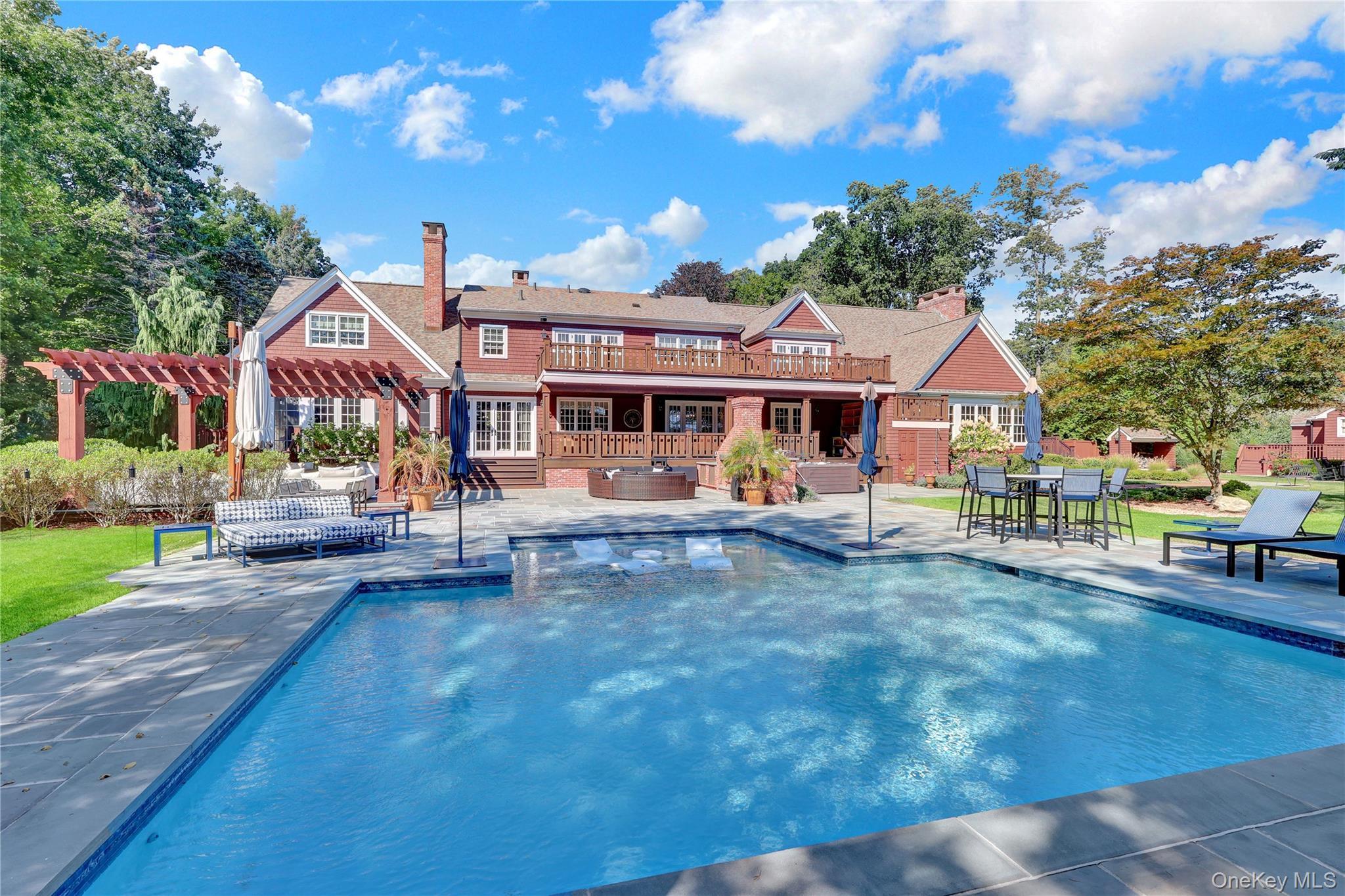 Single Family Dyke Suffolk County, NY 11733, MLS-909253-42