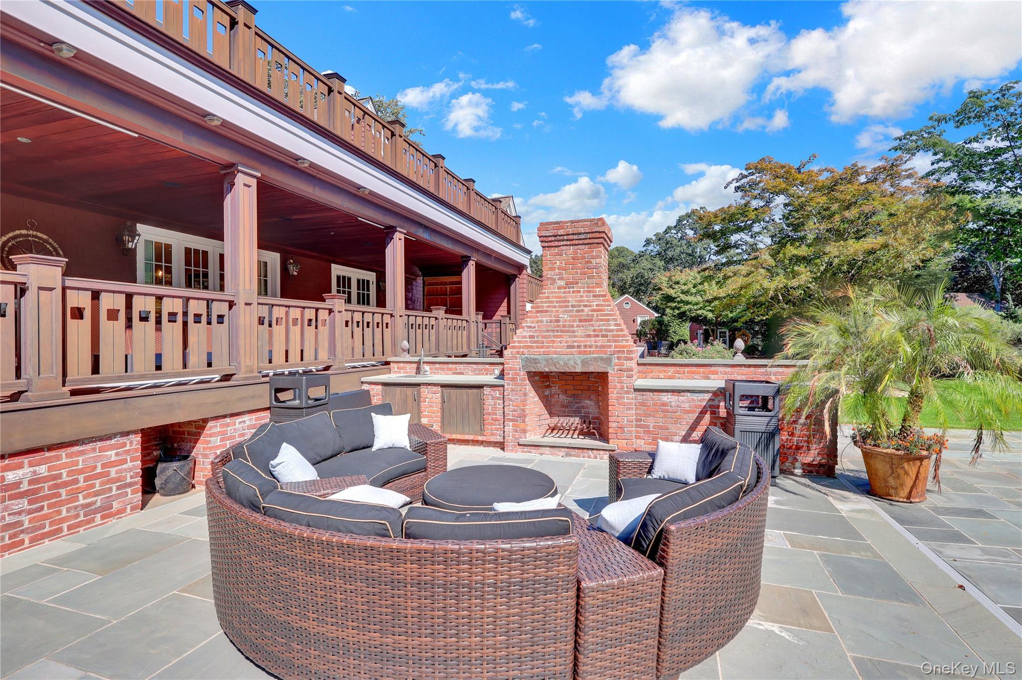 Single Family Dyke Suffolk County, NY 11733, MLS-909253-44