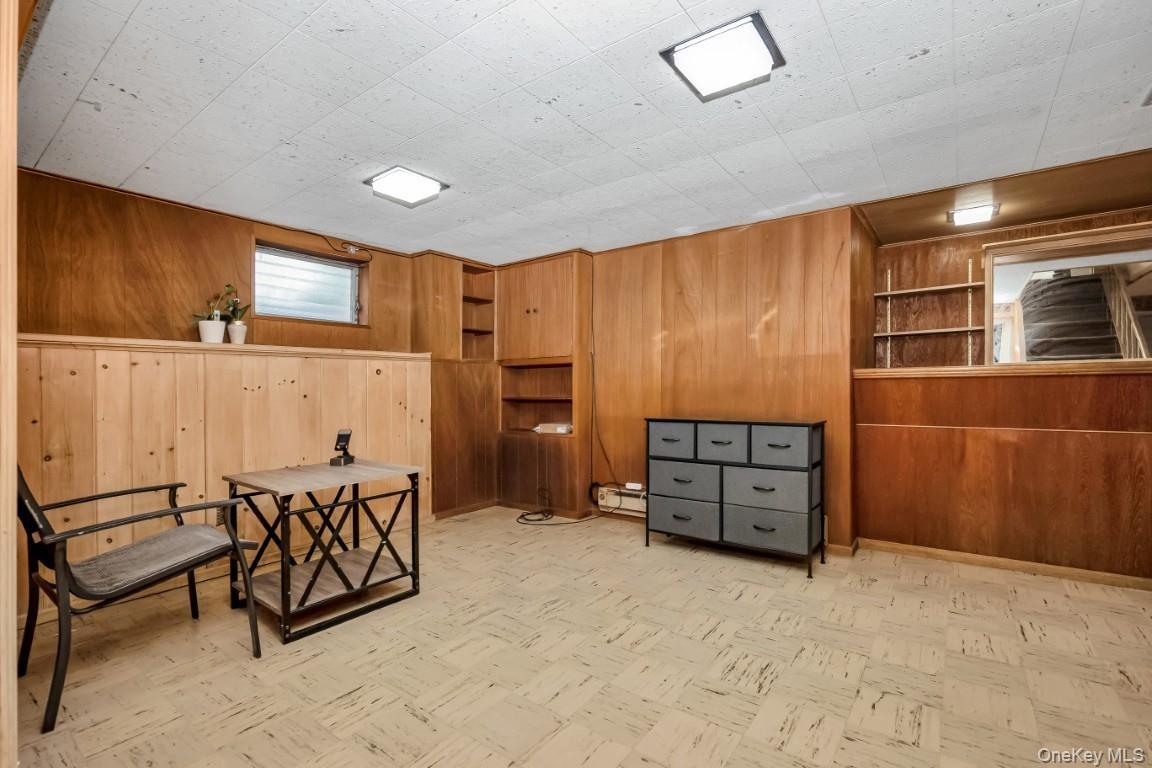 Single Family Arthur  Nassau County, NY 11552, MLS-909255-22