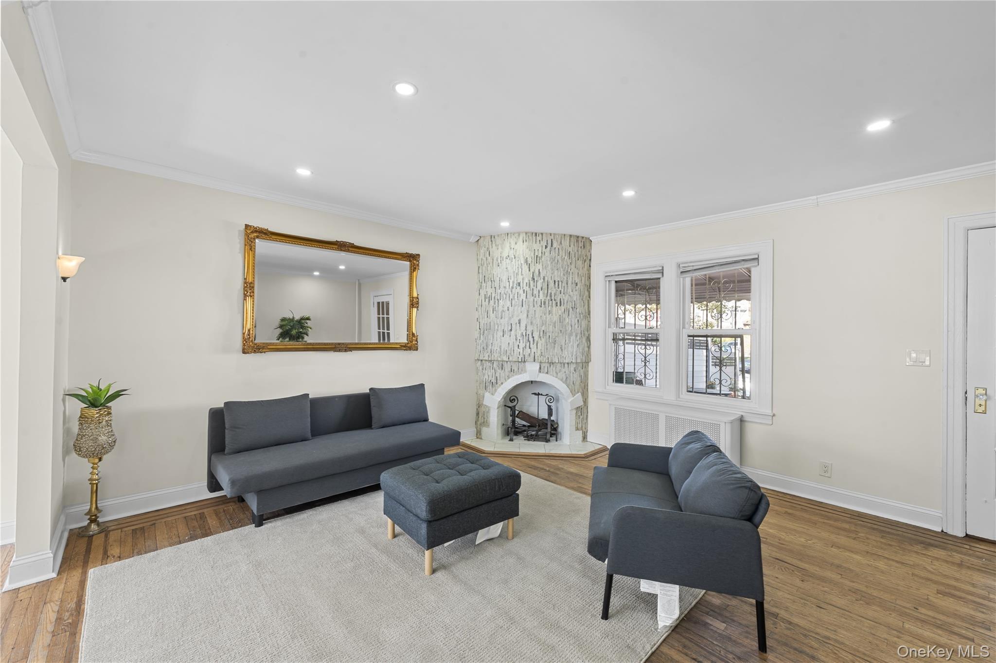 Single Family Leslie  Queens, NY 11434, MLS-909271-10