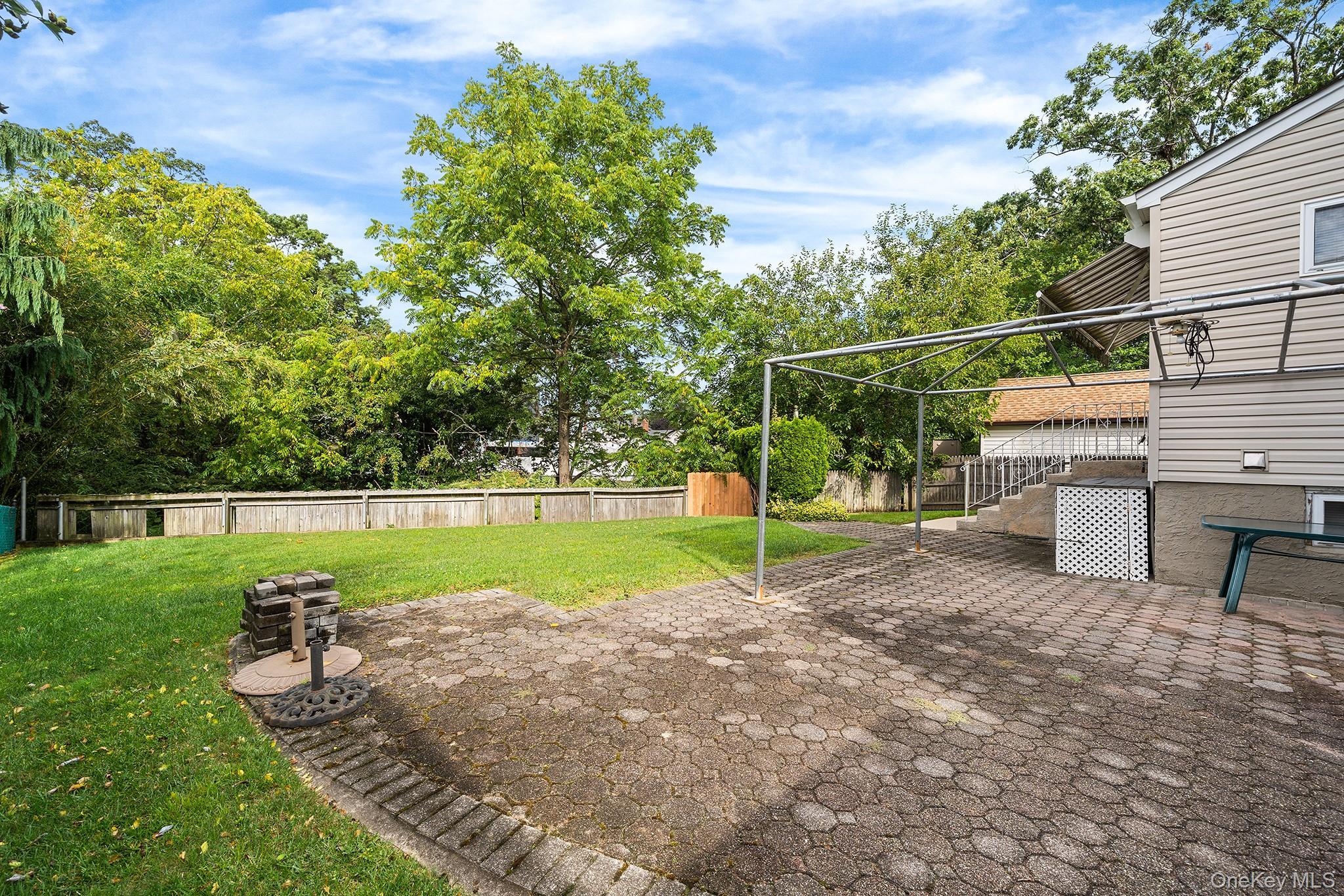 Single Family Dewey  Nassau County, NY 11710, MLS-909292-38