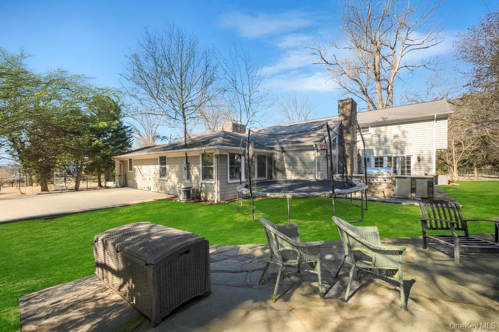 Single Family School House  Nassau County, NY 11020, MLS-909295-27