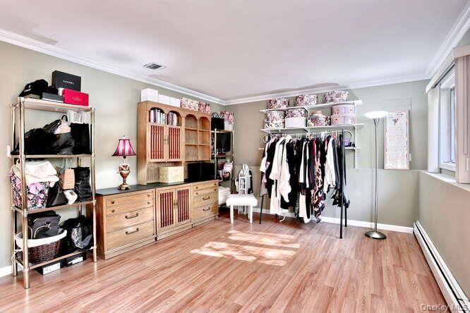 Single Family Martino  Rockland County, NY 10970, MLS-909299-33