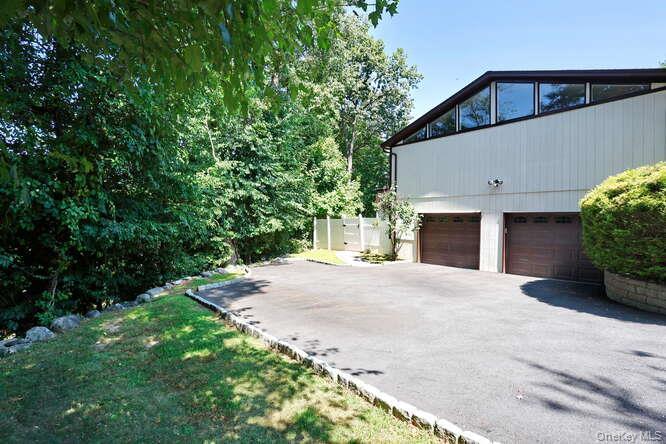 Single Family Martino  Rockland County, NY 10970, MLS-909299-36