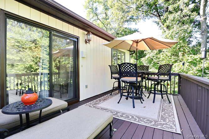 Single Family Martino  Rockland County, NY 10970, MLS-909299-41