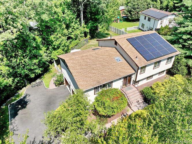 Single Family Martino  Rockland County, NY 10970, MLS-909299-45