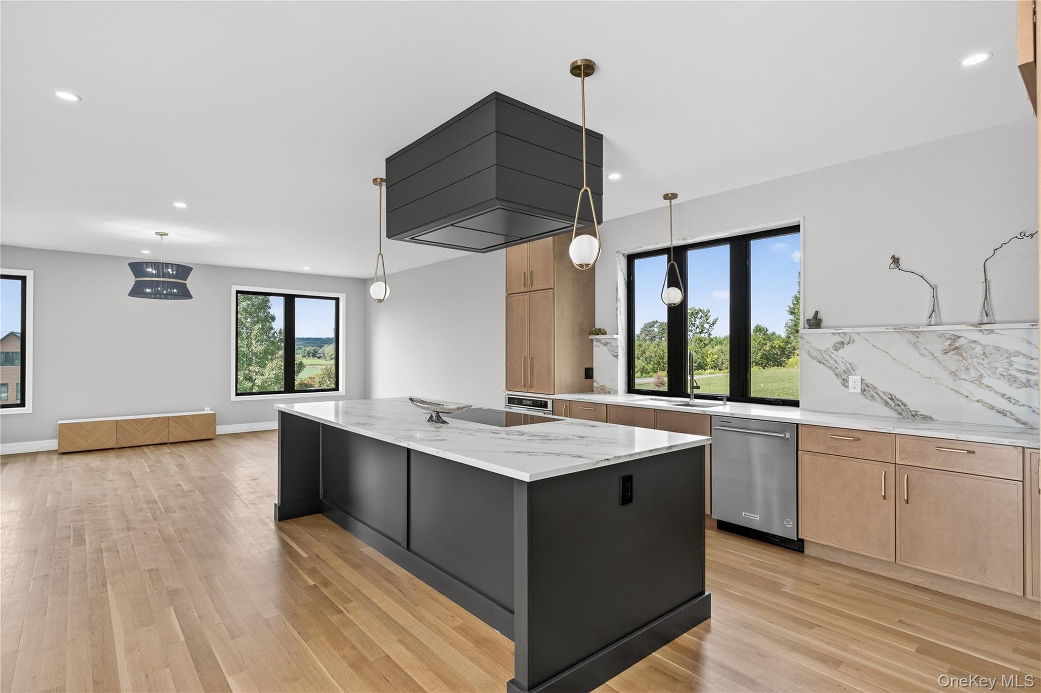 Single Family Warwick Isle  Orange County, NY 10969, MLS-909308-12