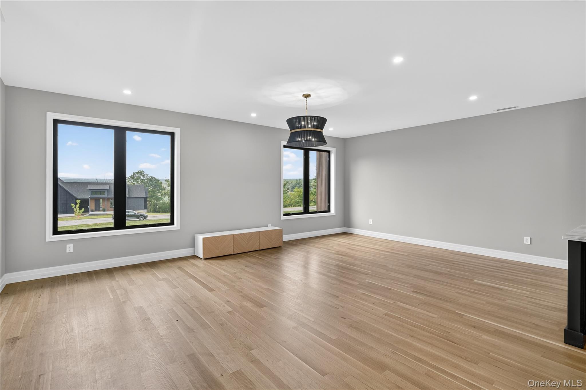 Single Family Warwick Isle  Orange County, NY 10969, MLS-909308-16