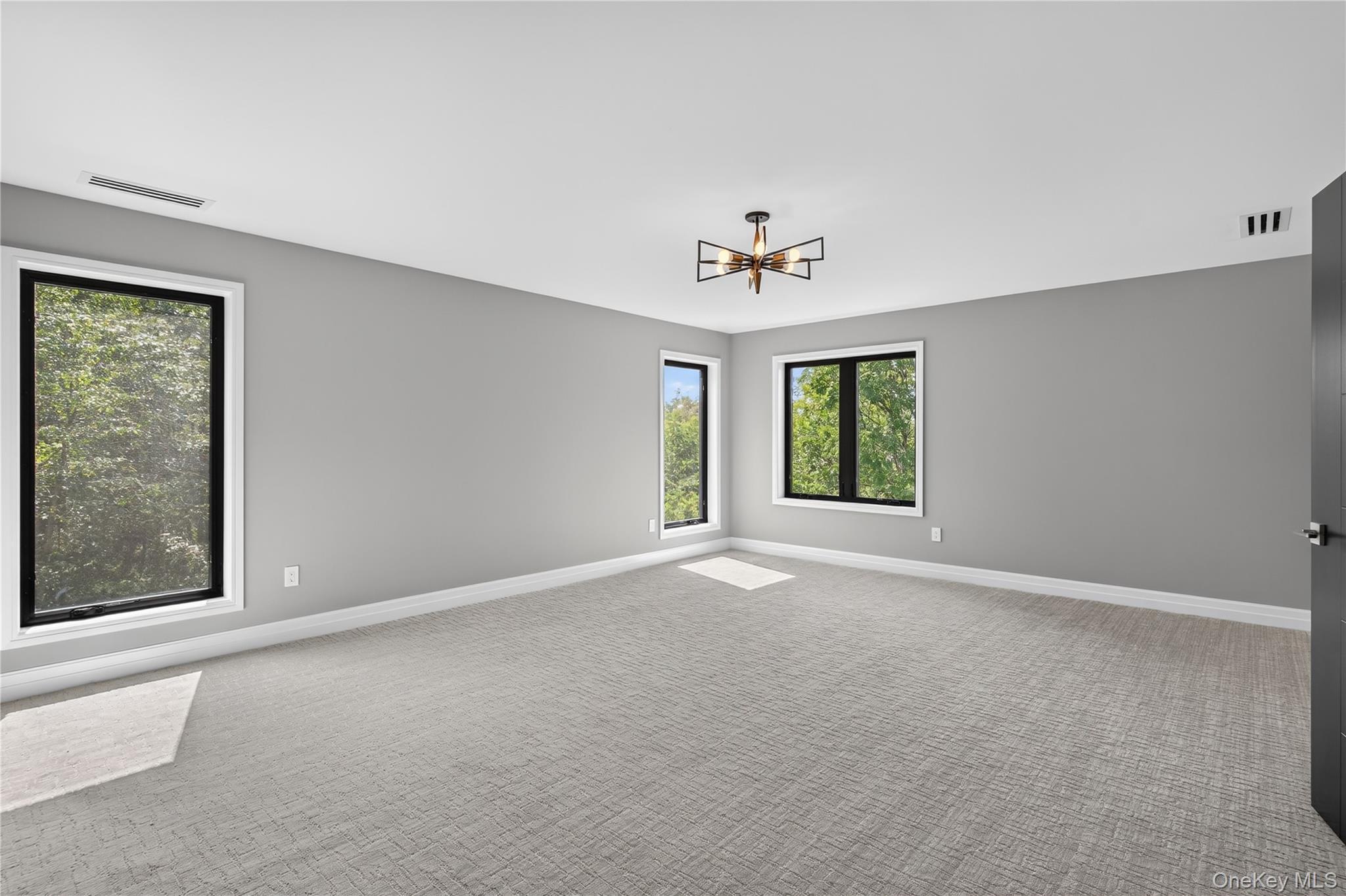 Single Family Warwick Isle  Orange County, NY 10969, MLS-909308-21