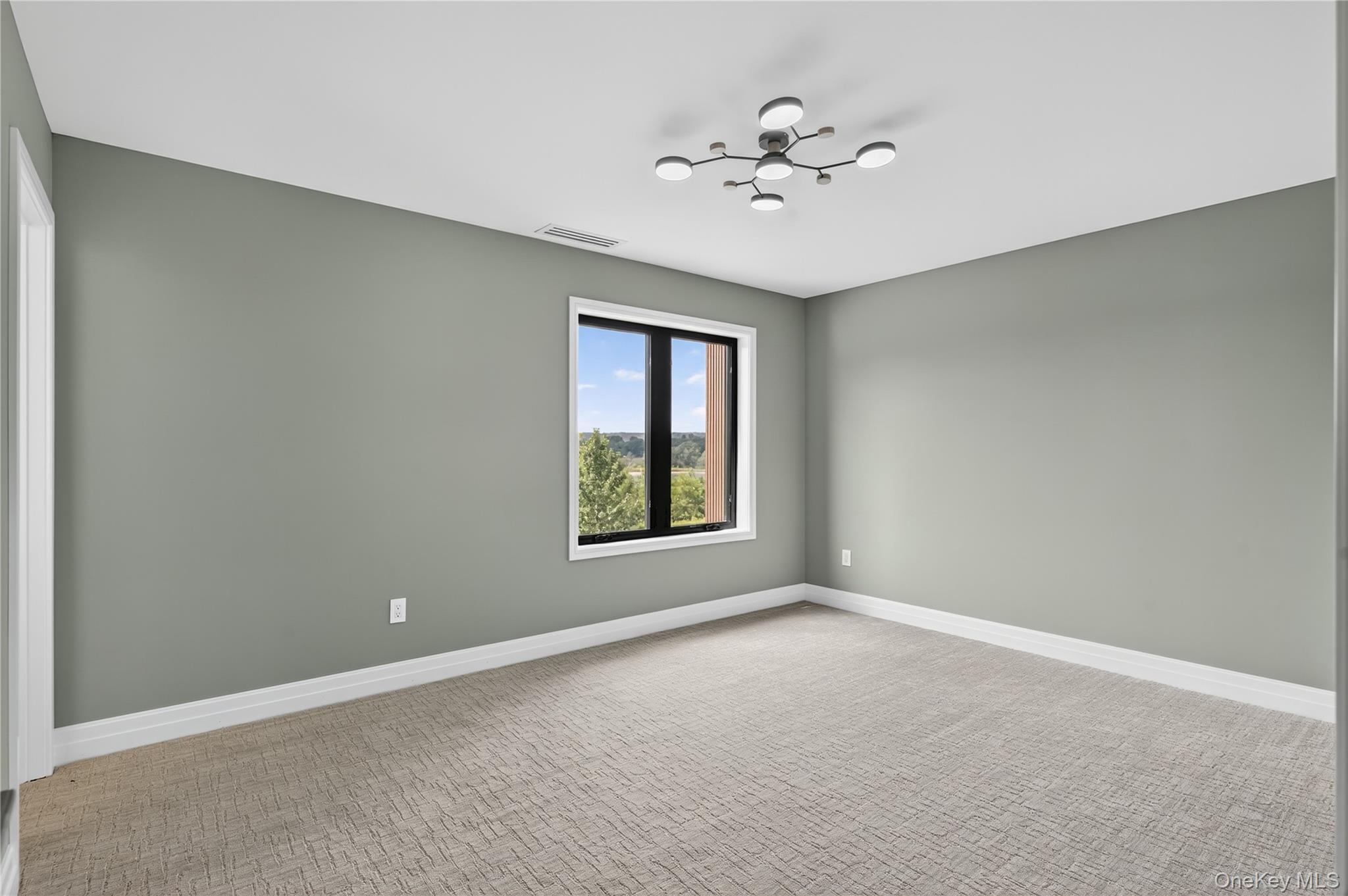 Single Family Warwick Isle  Orange County, NY 10969, MLS-909308-29