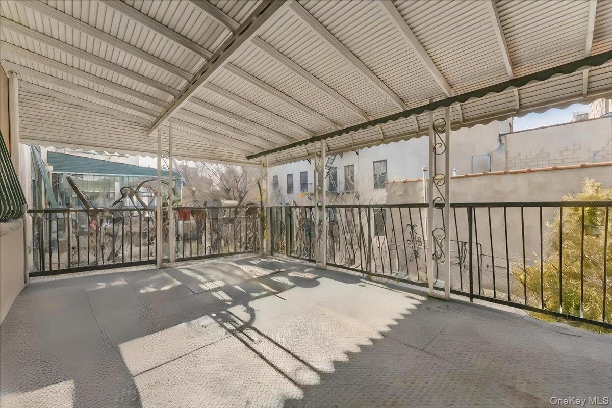 Single Family Crotona  Bronx, NY 10456, MLS-909320-20