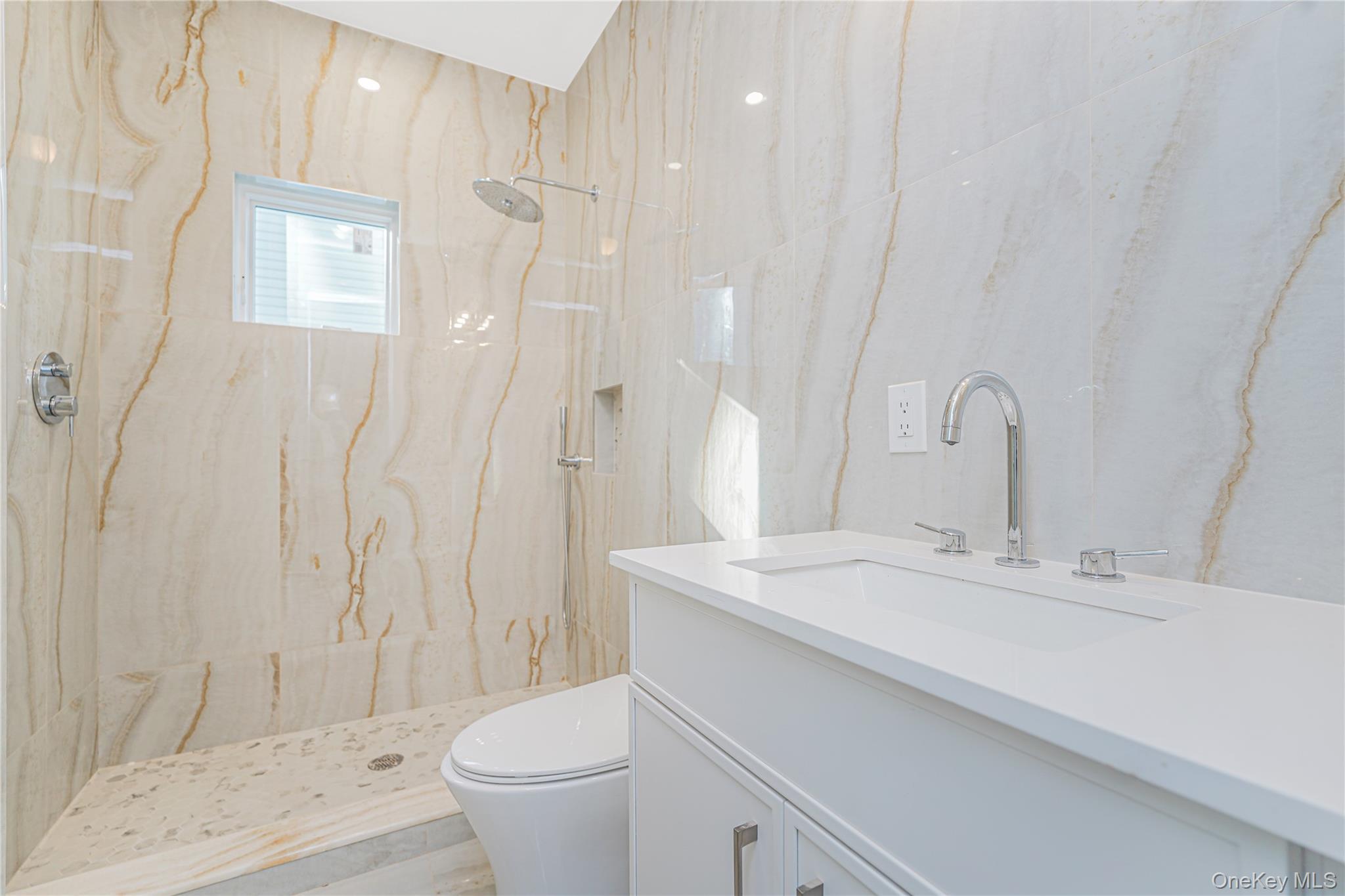 Single Family Poillon Ave Staten Island, NY 10312, MLS-909327-15