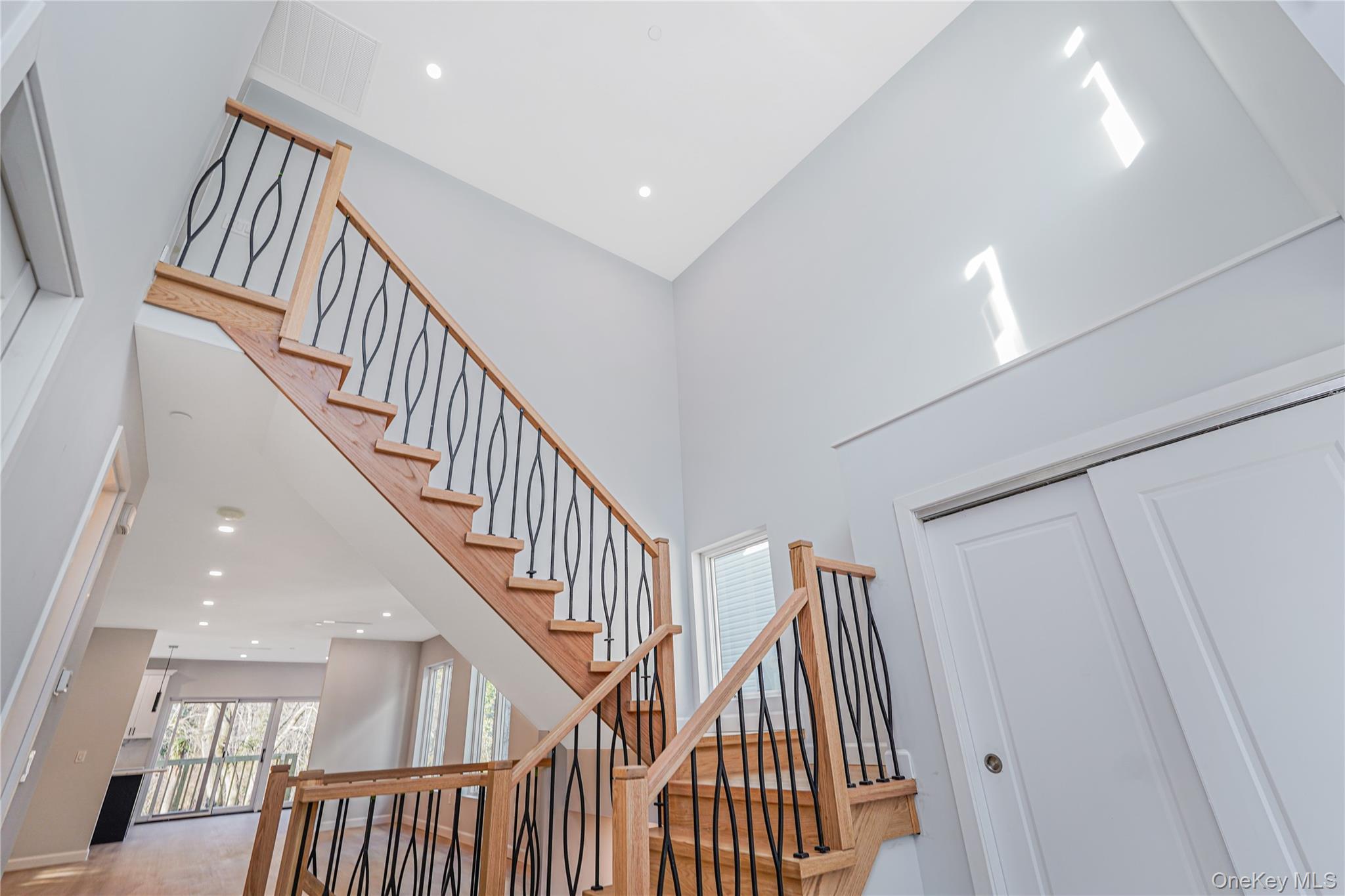 Single Family Poillon Ave Staten Island, NY 10312, MLS-909327-5