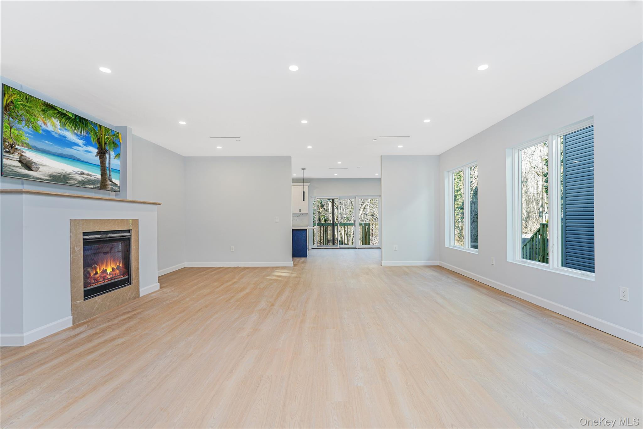 Single Family Poillon Ave Staten Island, NY 10312, MLS-909327-8