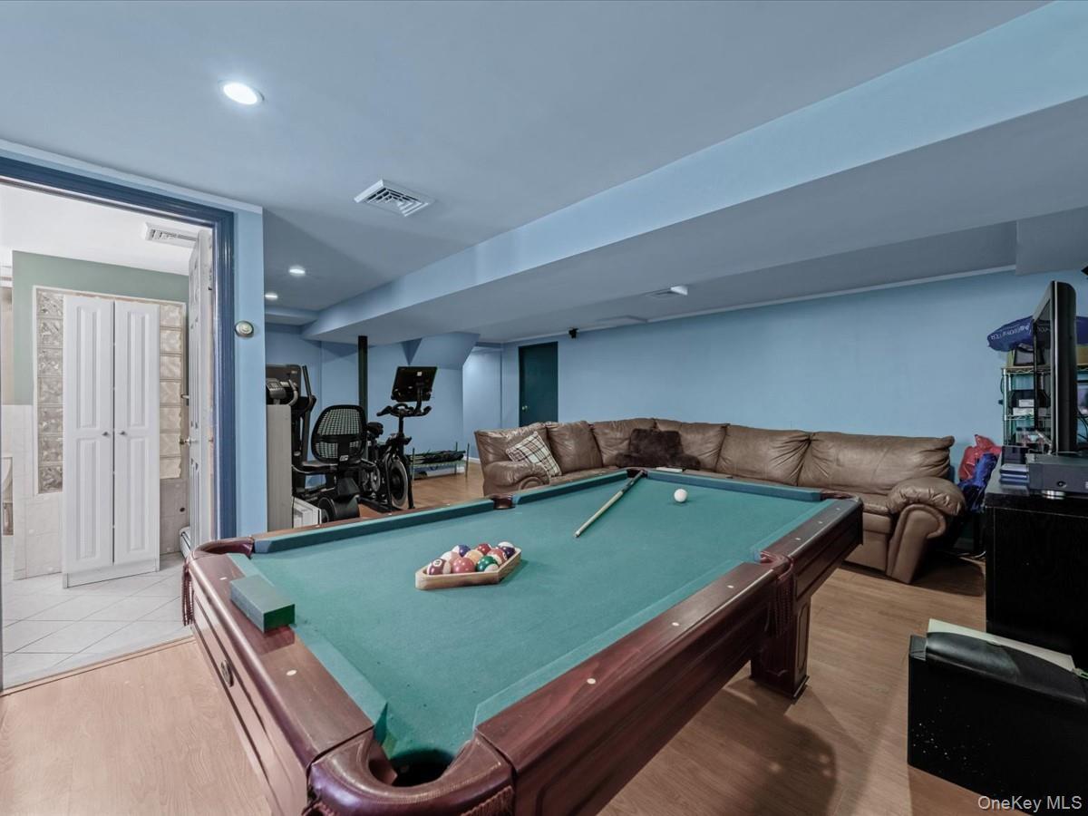 Single Family Berkshire  Westchester County, NY 10710, MLS-909344-28