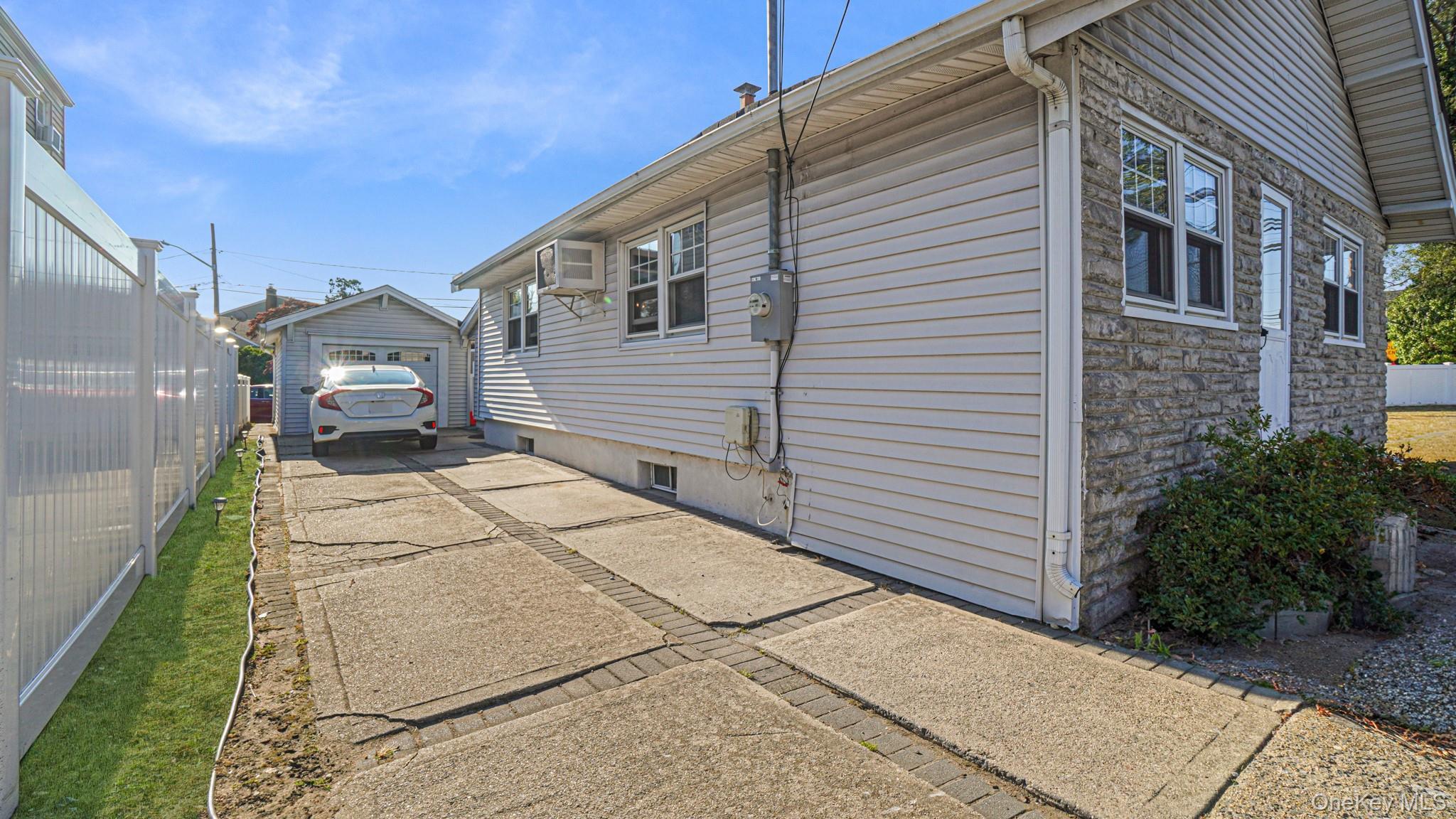 Single Family Meachem  Nassau County, NY 11003, MLS-909372-13