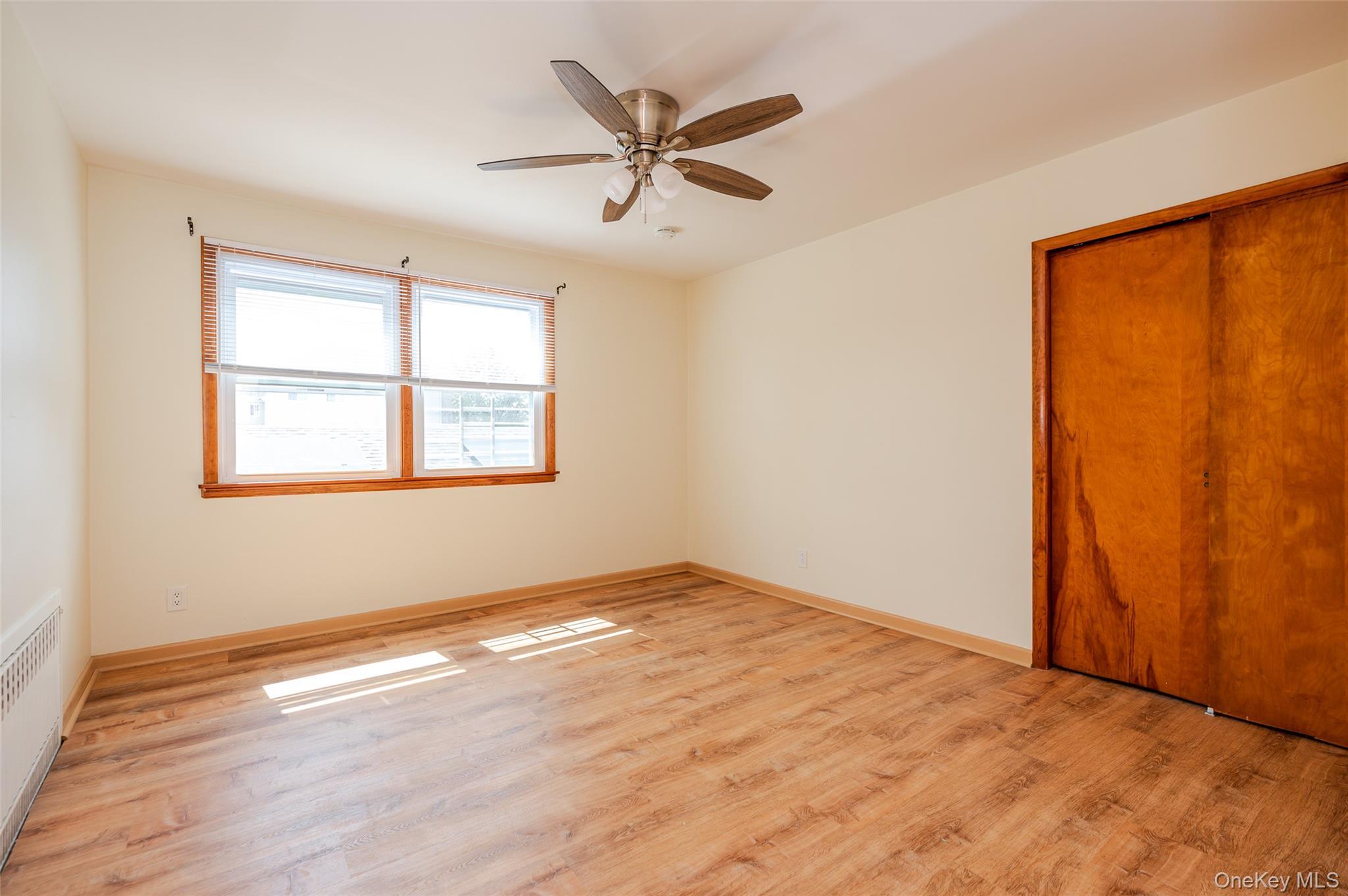 Single Family Collfield Staten Island, NY 10314, MLS-909409-19