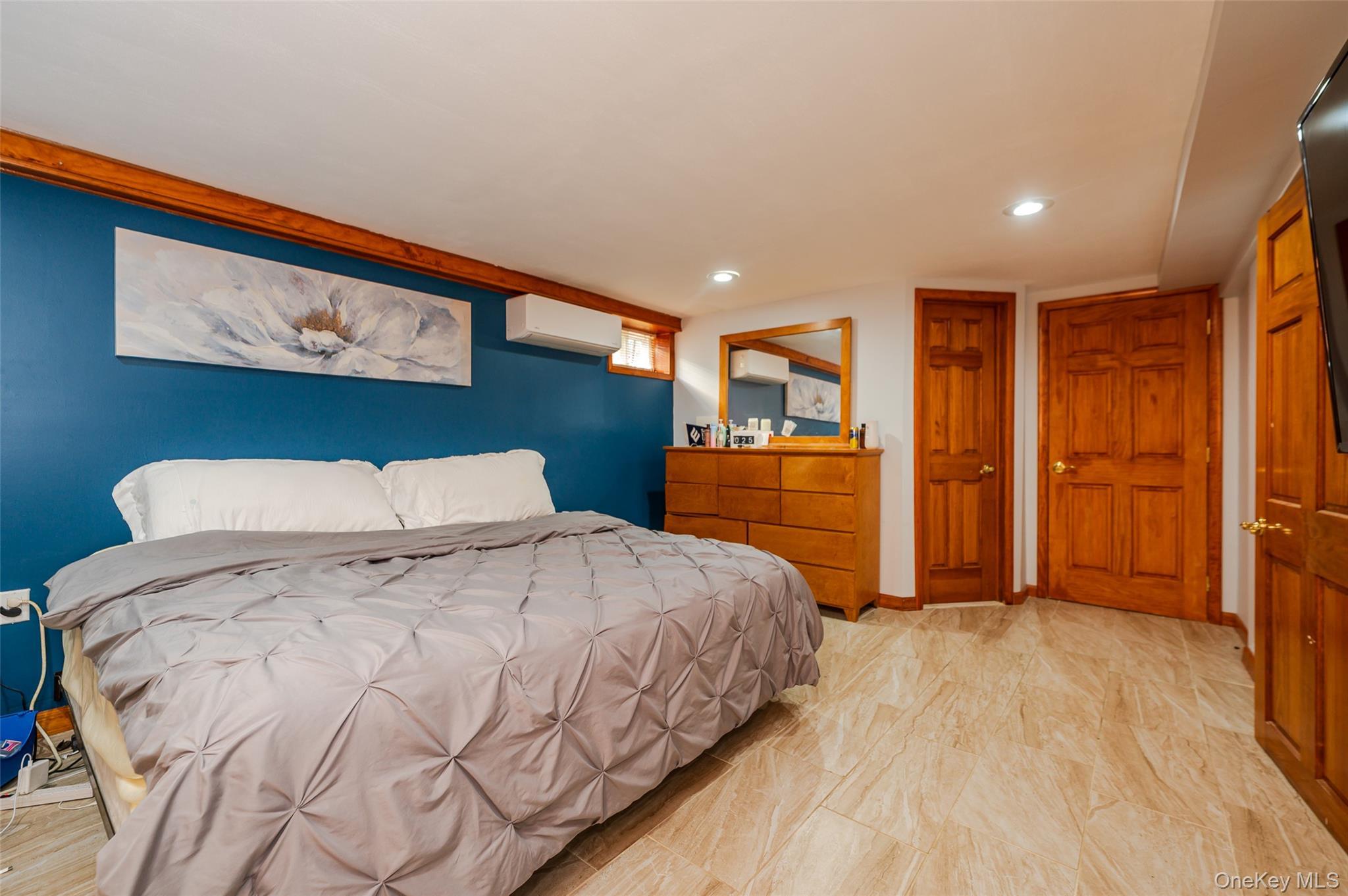 Single Family Collfield Staten Island, NY 10314, MLS-909409-28