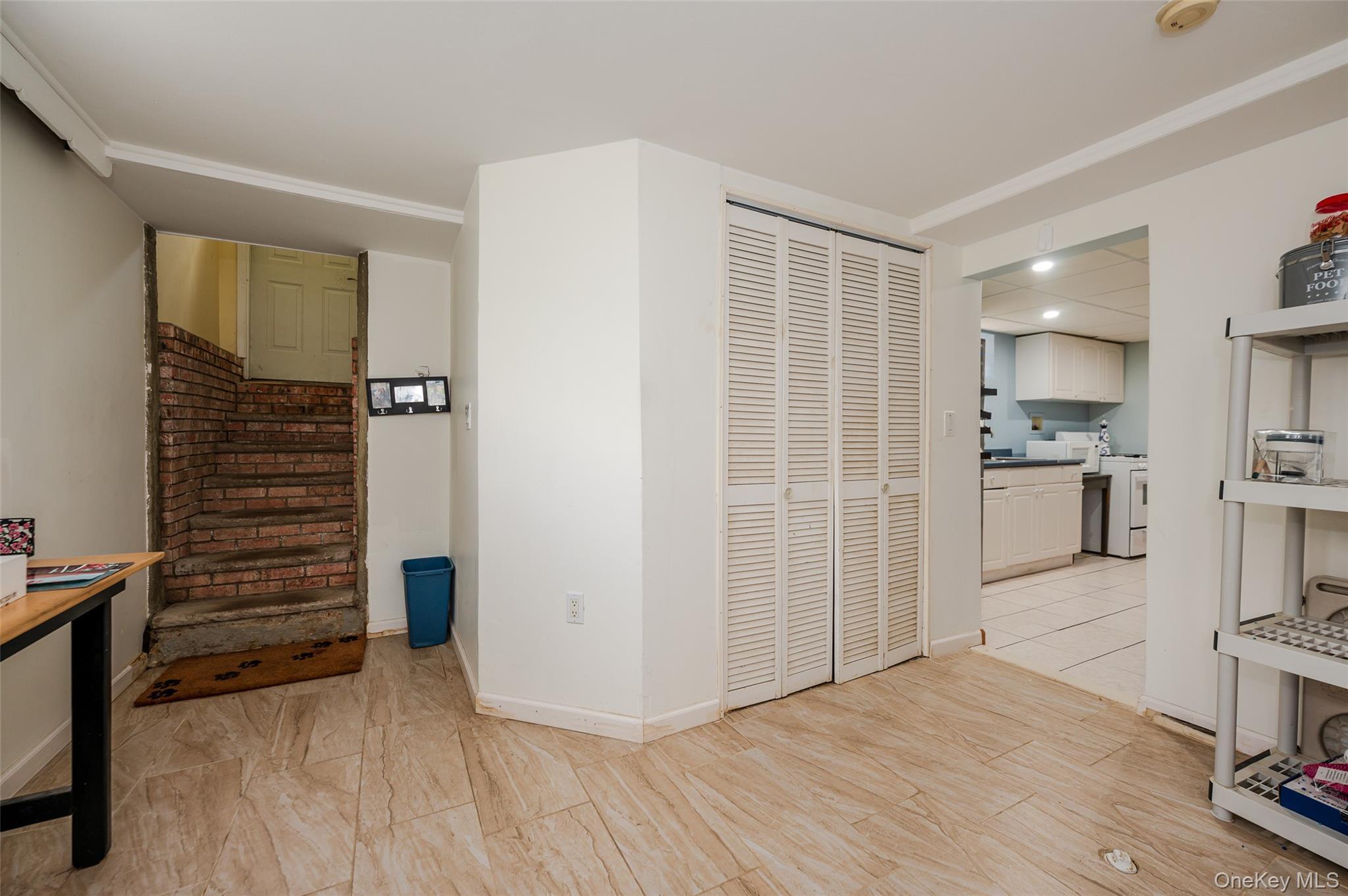 Single Family Collfield Staten Island, NY 10314, MLS-909409-32