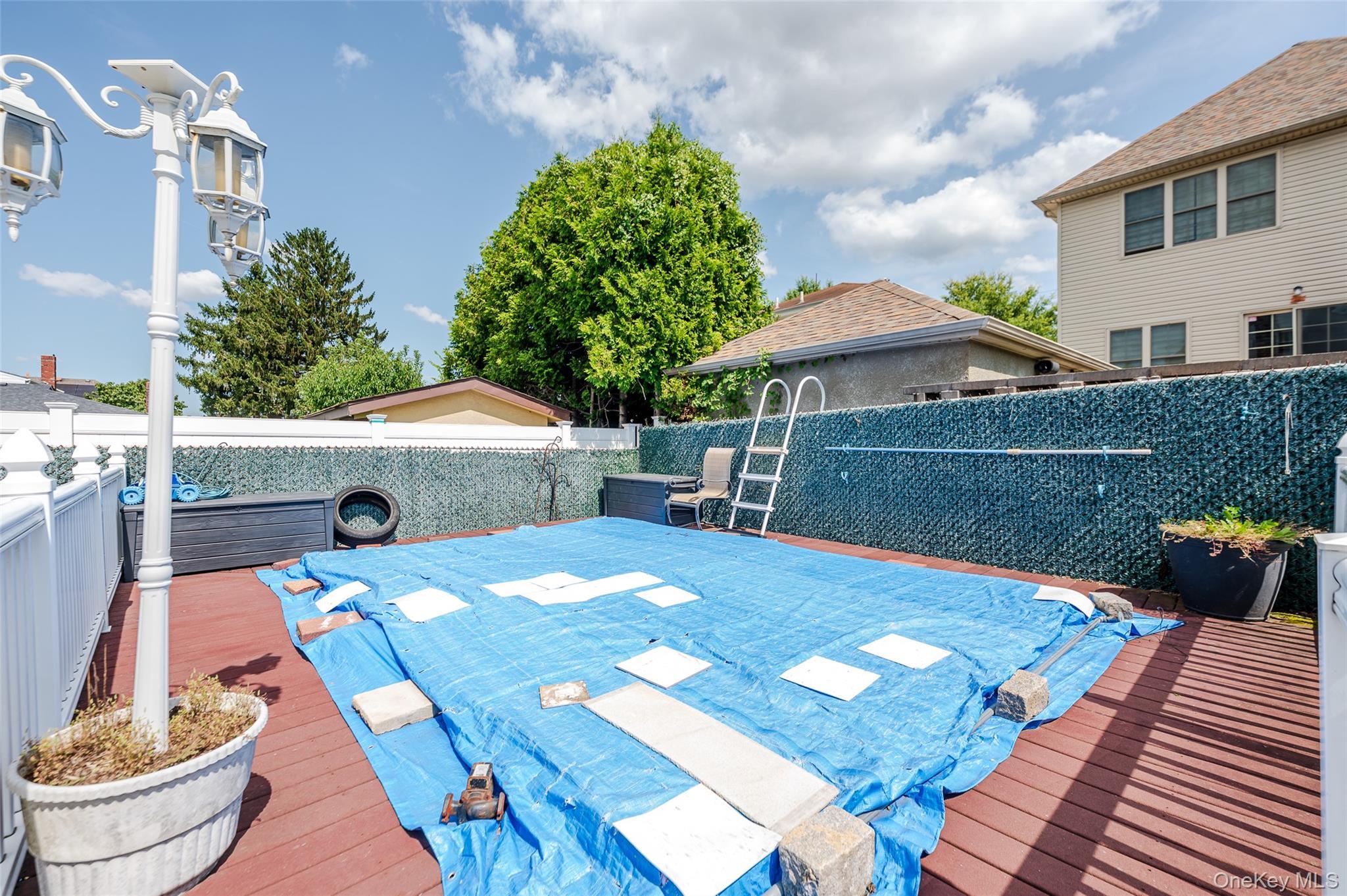 Single Family Collfield Staten Island, NY 10314, MLS-909409-34