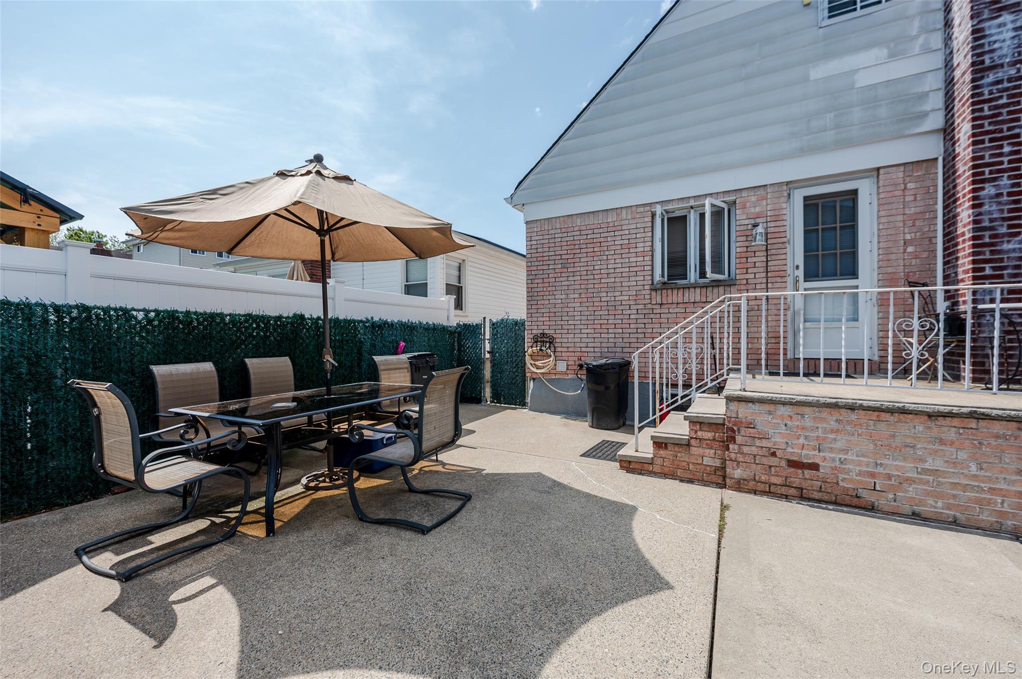 Single Family Collfield Staten Island, NY 10314, MLS-909409-36