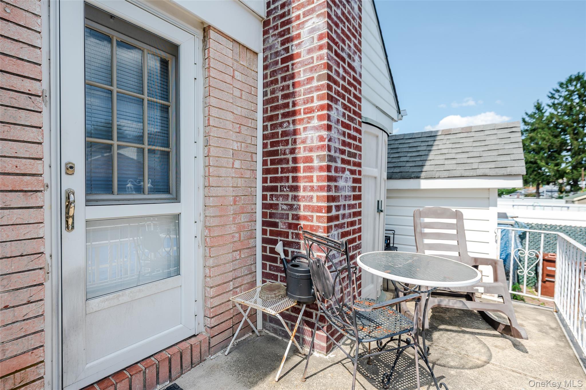 Single Family Collfield Staten Island, NY 10314, MLS-909409-38