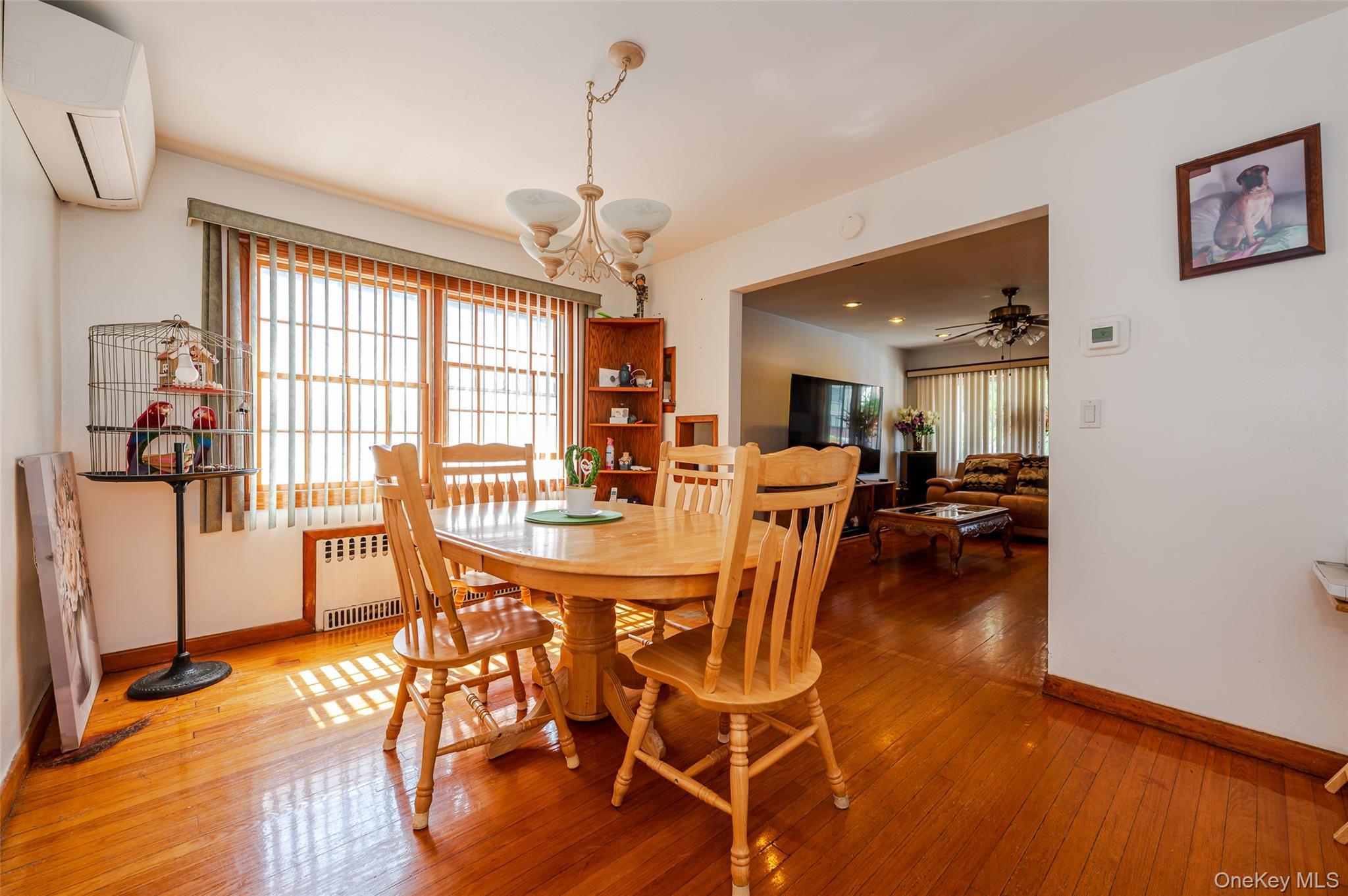 Single Family Collfield Staten Island, NY 10314, MLS-909409-5