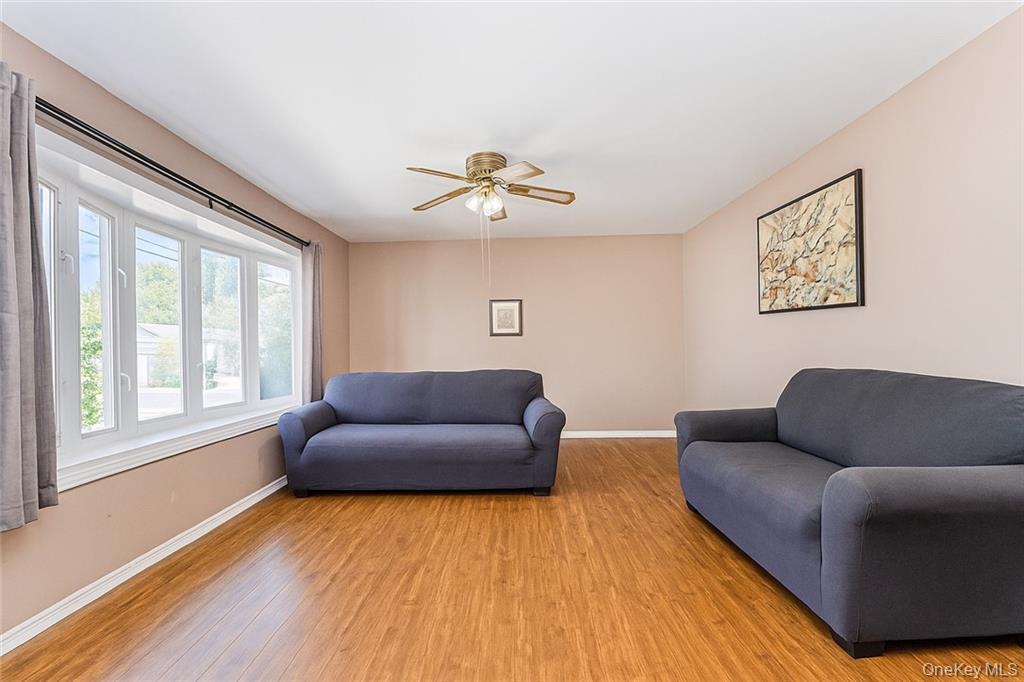 Single Family Finley Staten Island, NY 10306, MLS-909443-13