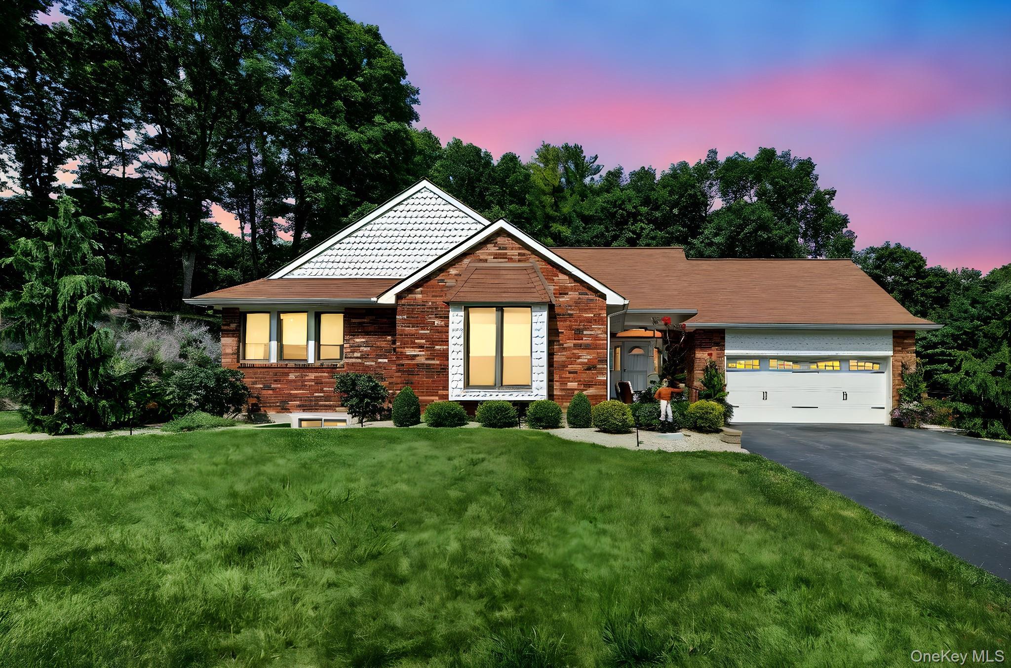 Single Family Red Hawk  Dutchess County, NY 12601, MLS-909444-2