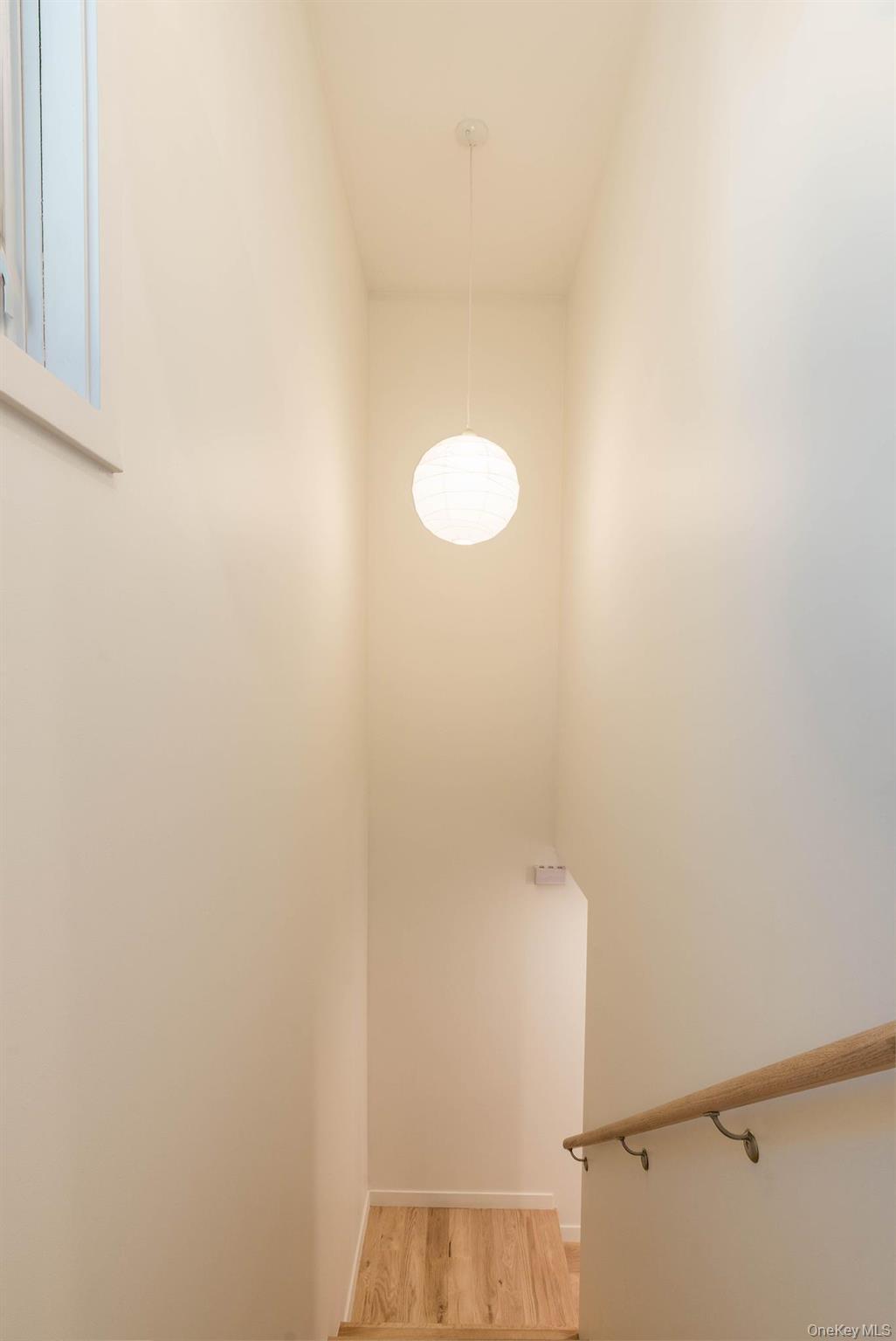 Single Family Glenwood Dutchess County, NY 12603, MLS-909464-24