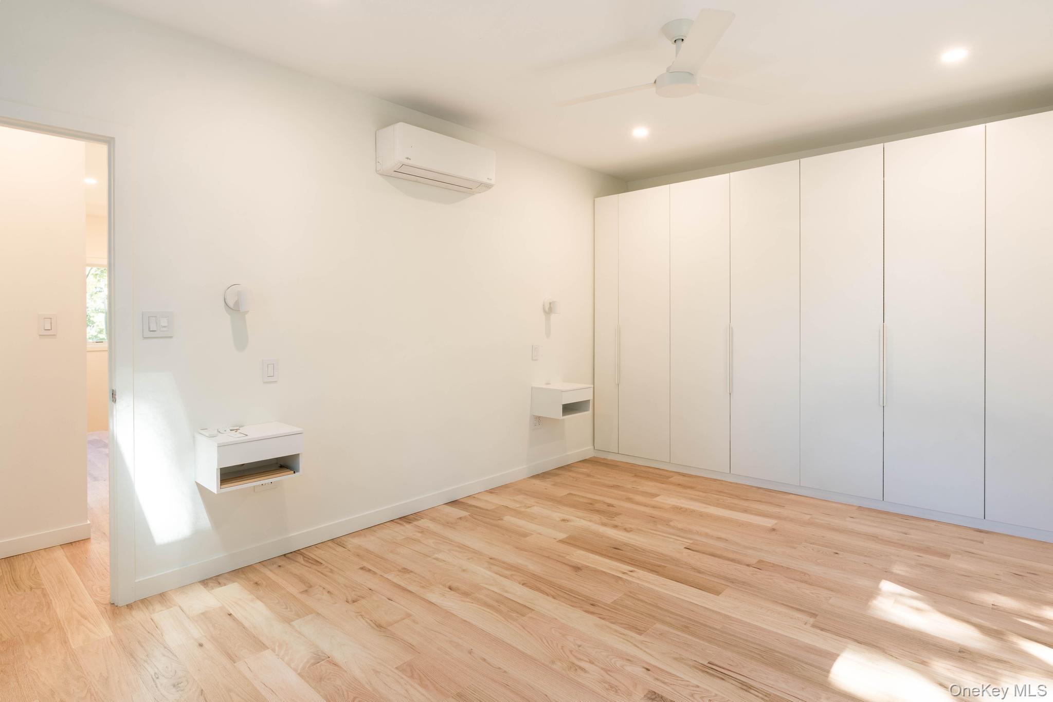 Single Family Glenwood Dutchess County, NY 12603, MLS-909464-39