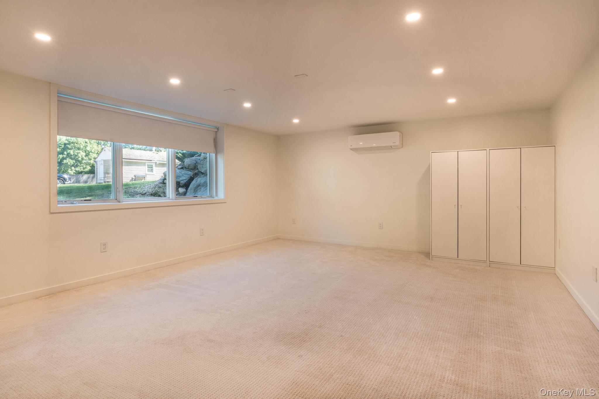 Single Family Glenwood Dutchess County, NY 12603, MLS-909464-43