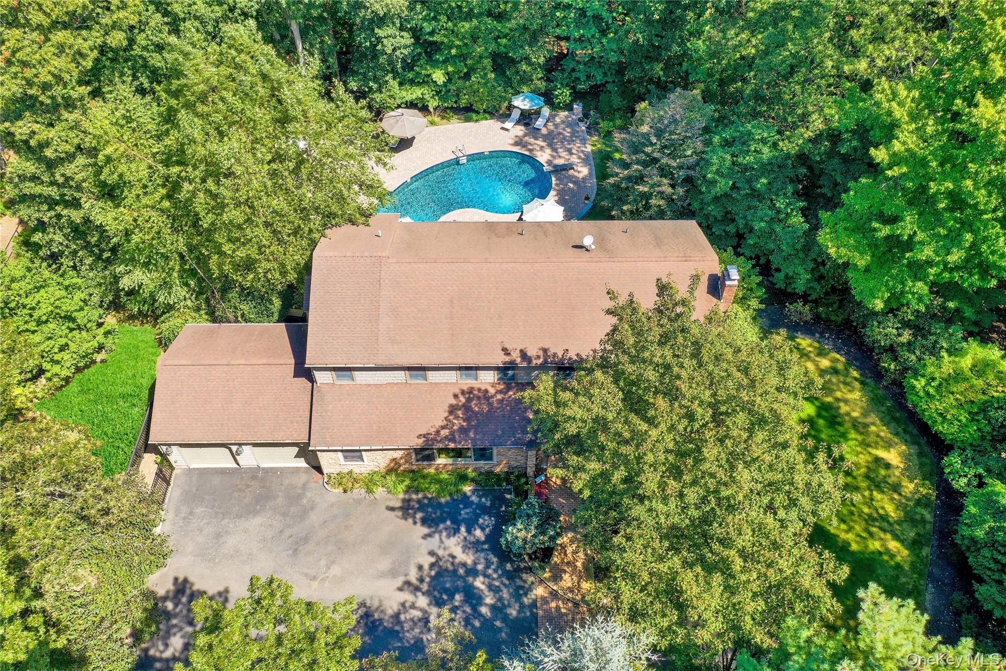 Single Family Cliff Suffolk County, NY 11777, MLS-909482-2